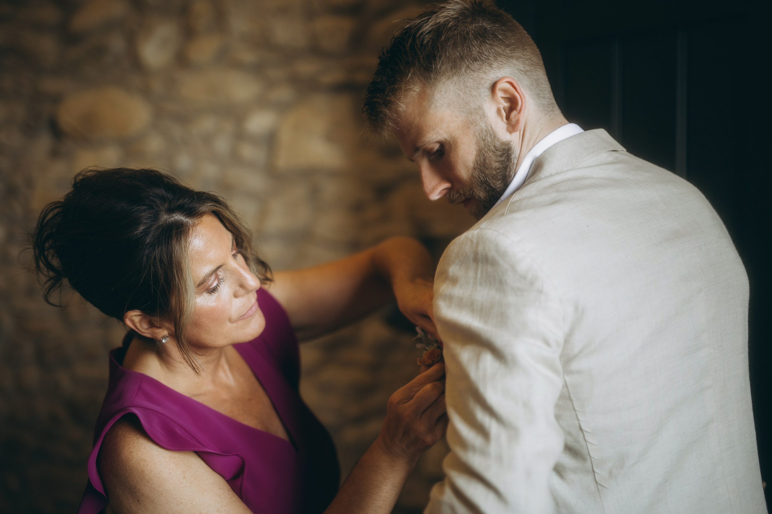 Lauren & Jamie. Hotel Castell d’Emporda. Paola wedding photographer / videographer in Barcelona