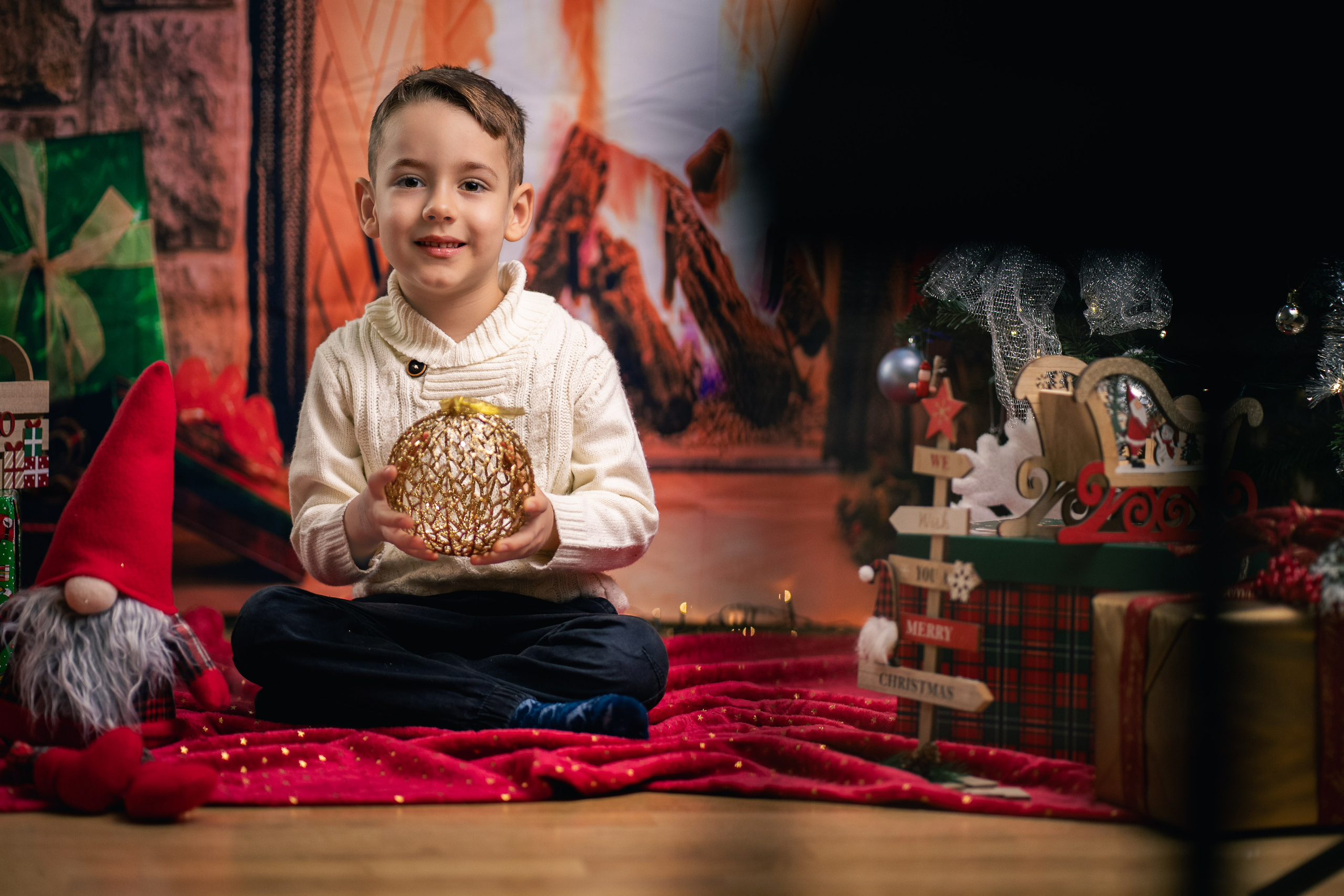Sedinta foto Craciun — Gradinita Miniterra. Liviu Andrei - Fotograf