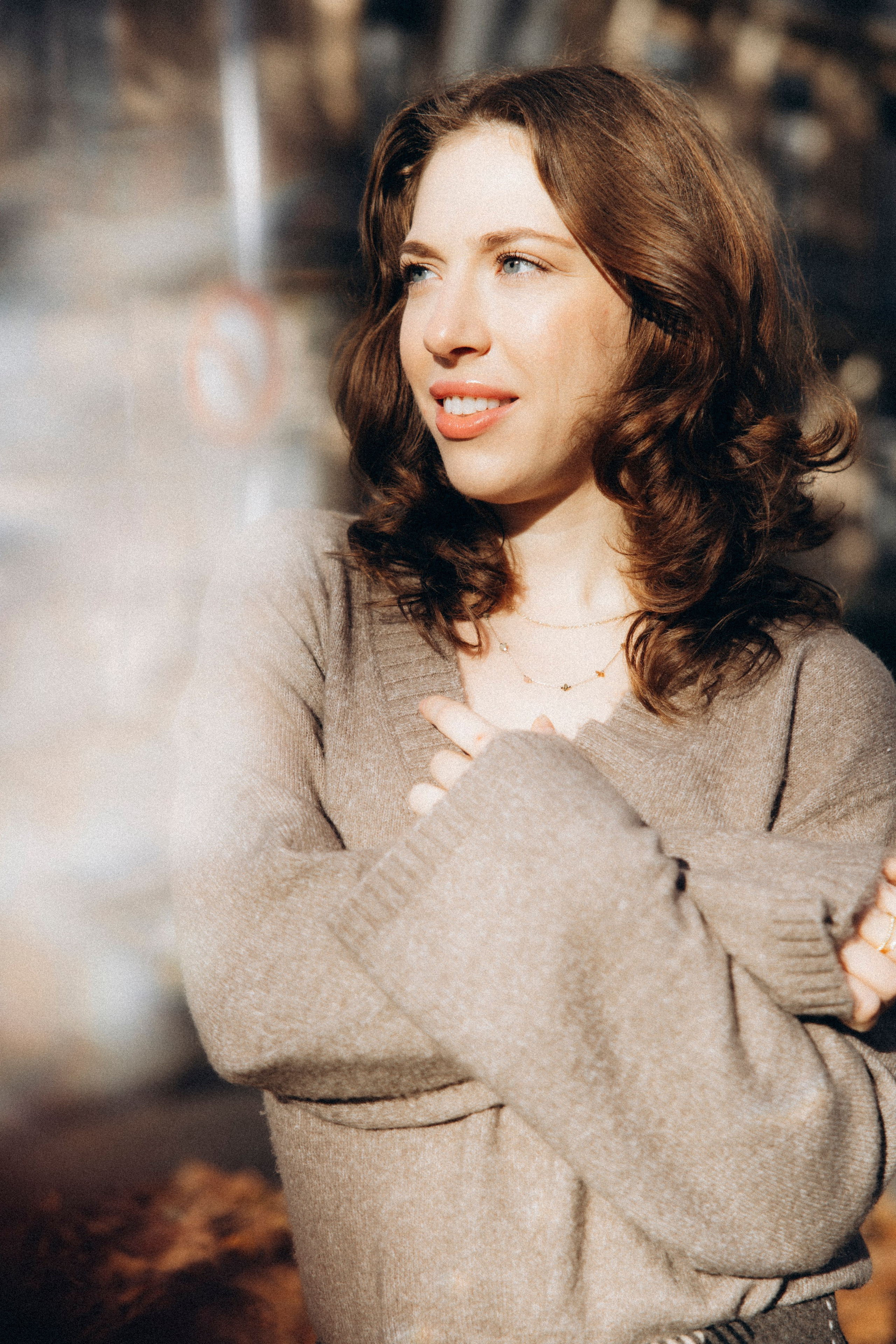 Autumn photoshoot for Elizaveta in Toulouse. Eugenie Smirnova — wedding, corporate and lifestyle photographer in Toulouse and Southwest France