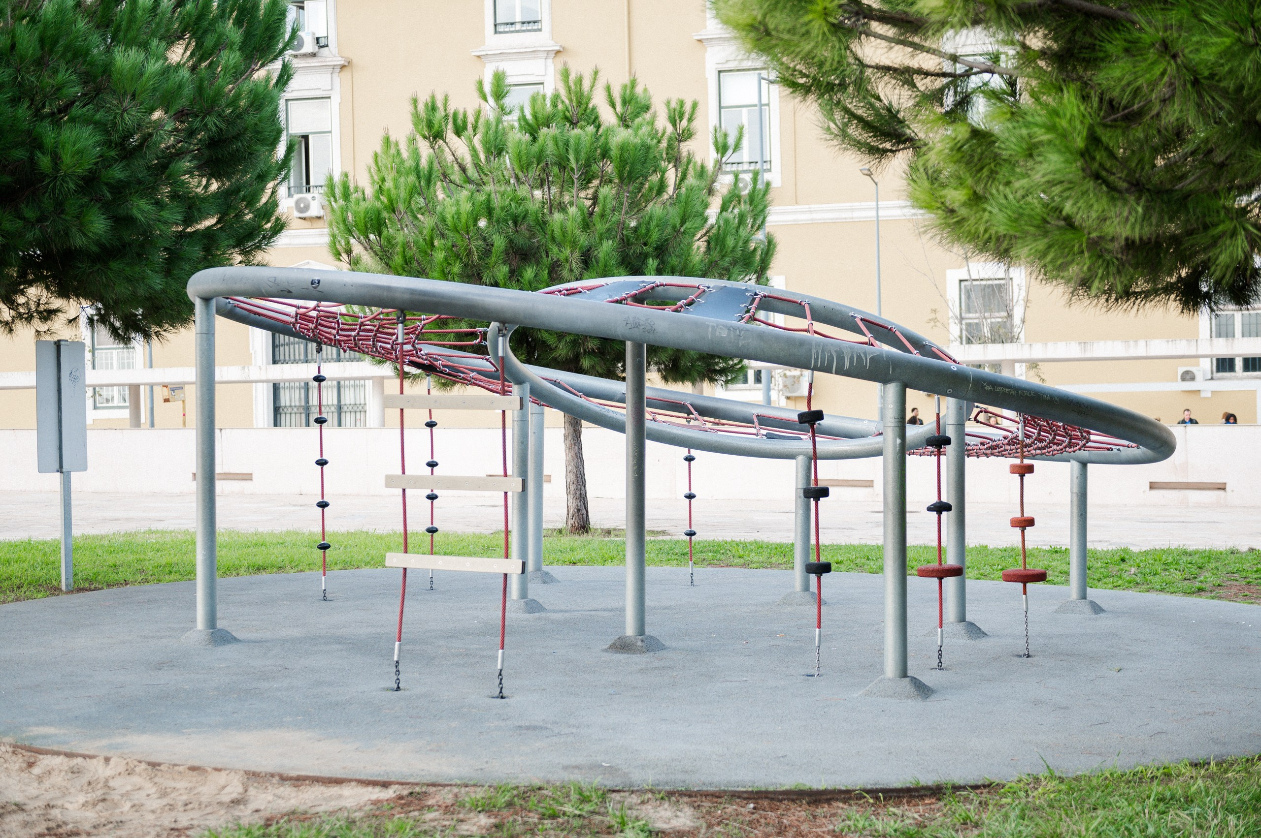 capture your family memories in Lisbon