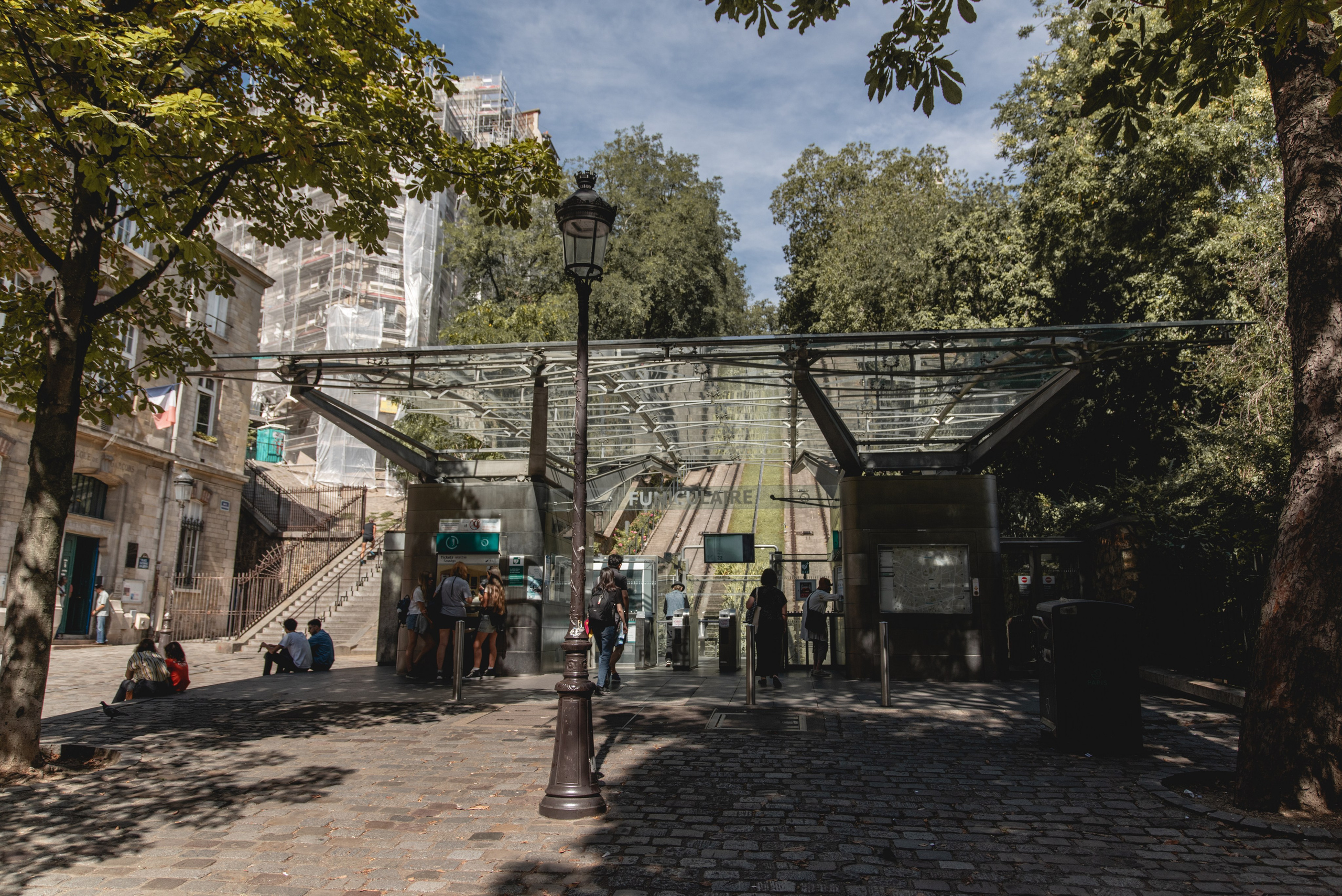 Paris. Photographe sur Cote d’Azur. Portraits de familles, couples, enfants, événements