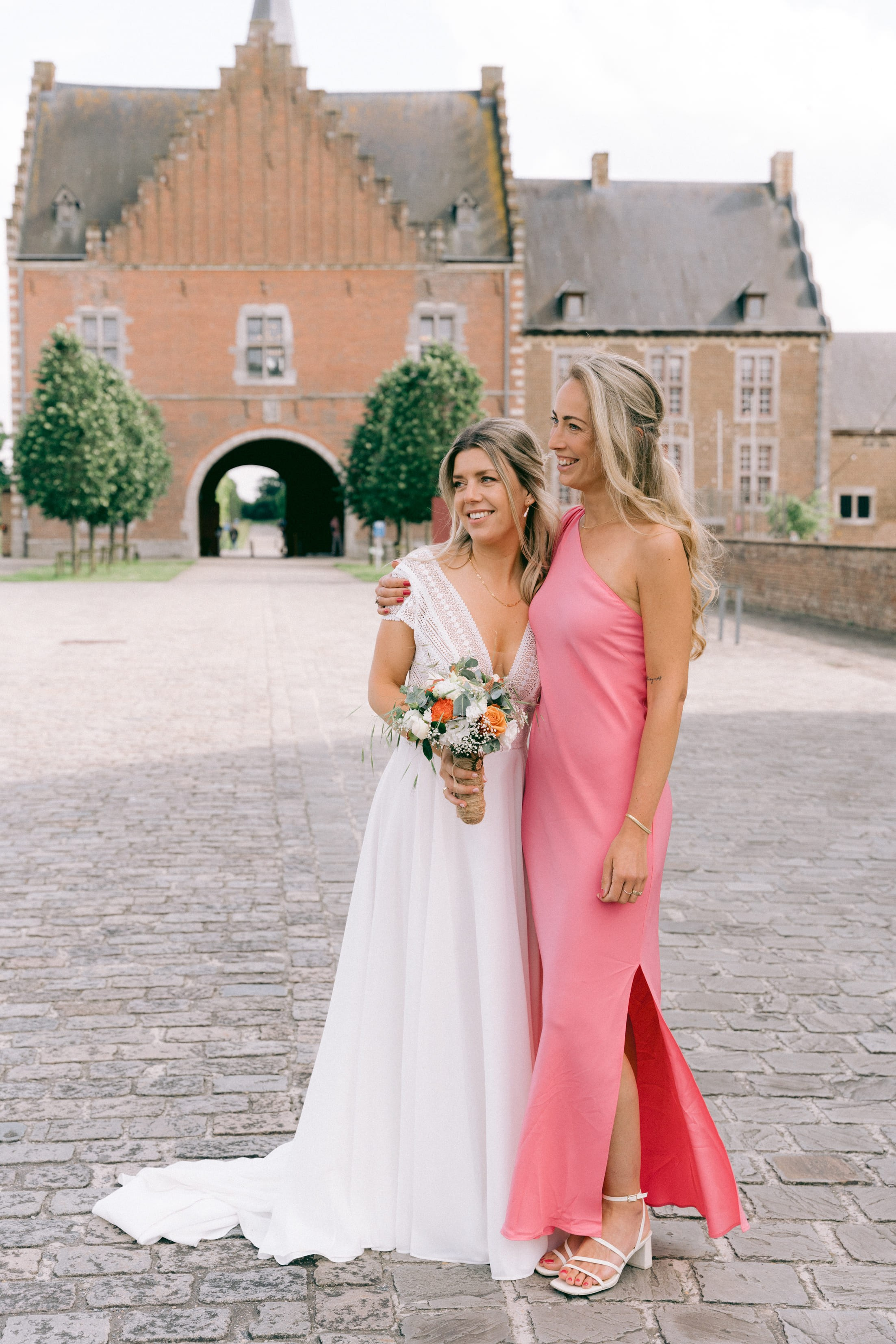 Wedding Tessa & Jasper Hasselt. Little Birdie – Jouw familie- en huwelijksfotograaf in België en daarbuiten