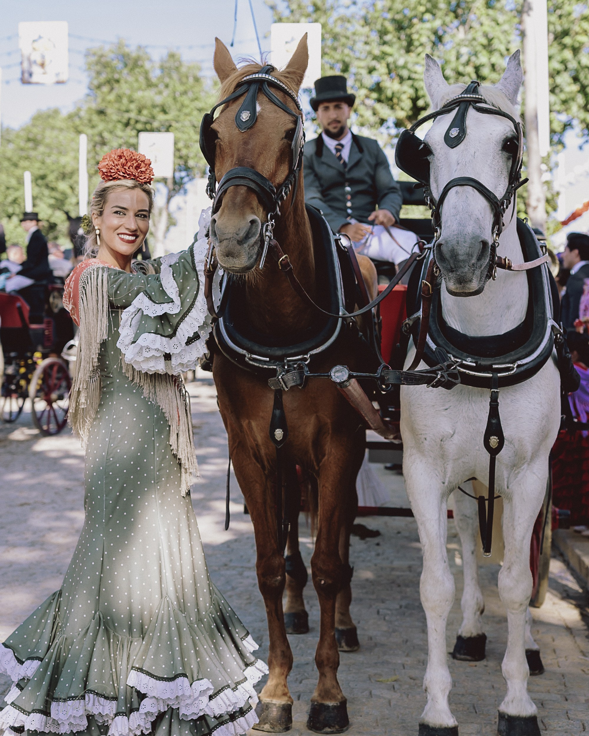 Sesión de fotos en feria de Abril de Sevilla. Inicio