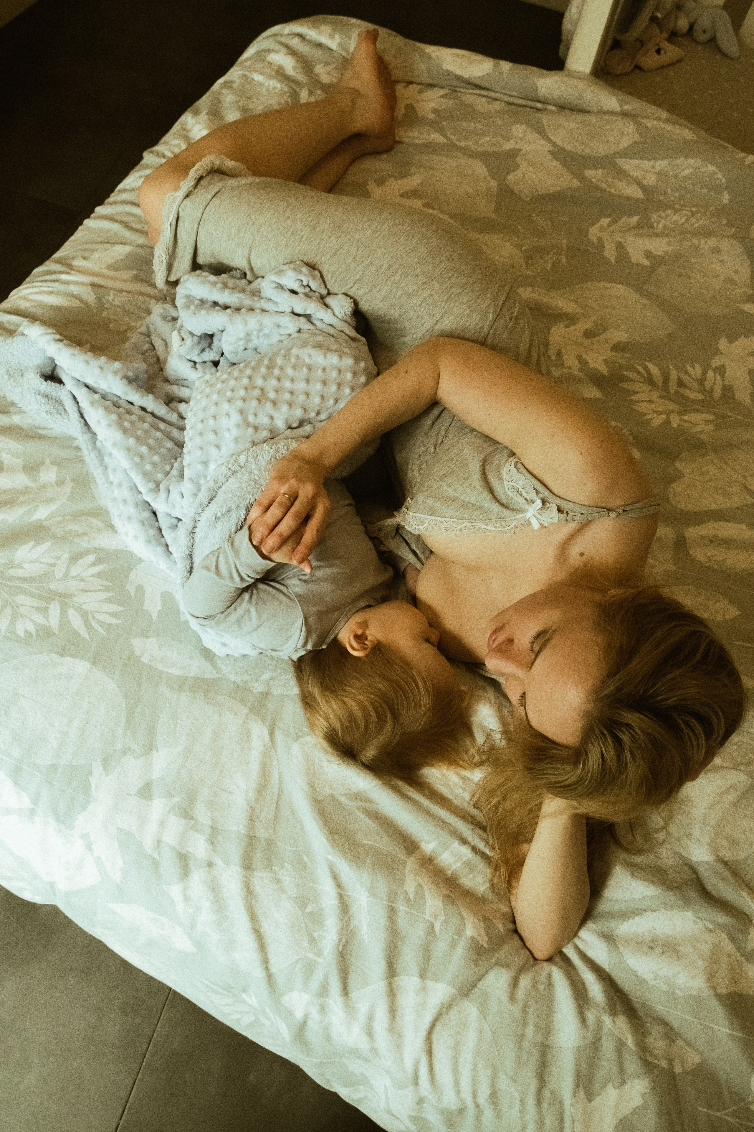 Valeria. Fotógrafa infantil y de lactancia materna y maternidad en Barcelona