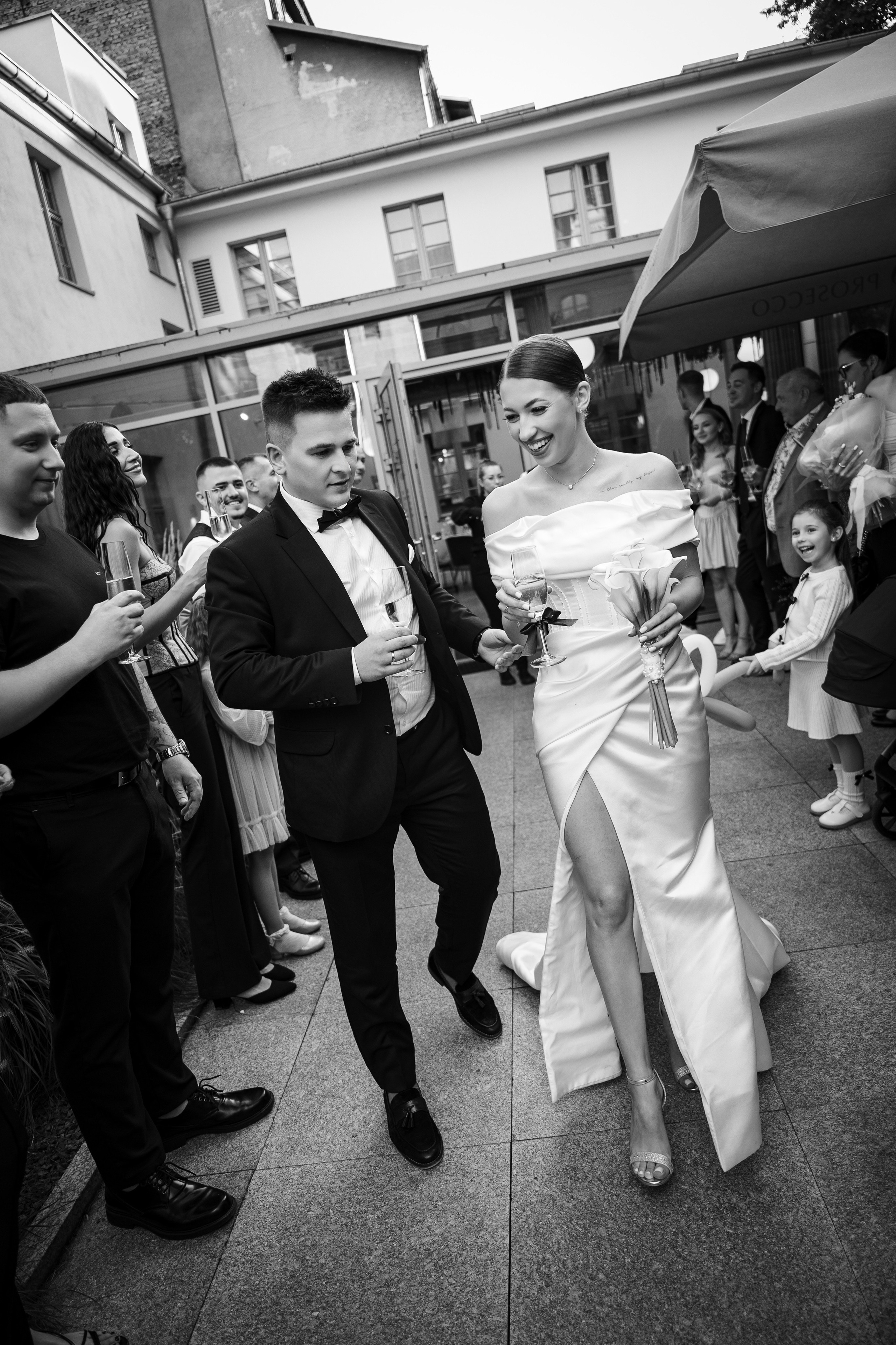 B&S. SL Wedding Photo: ponadczasowa 💍 fotografia ślubna | Wrocław & Europa