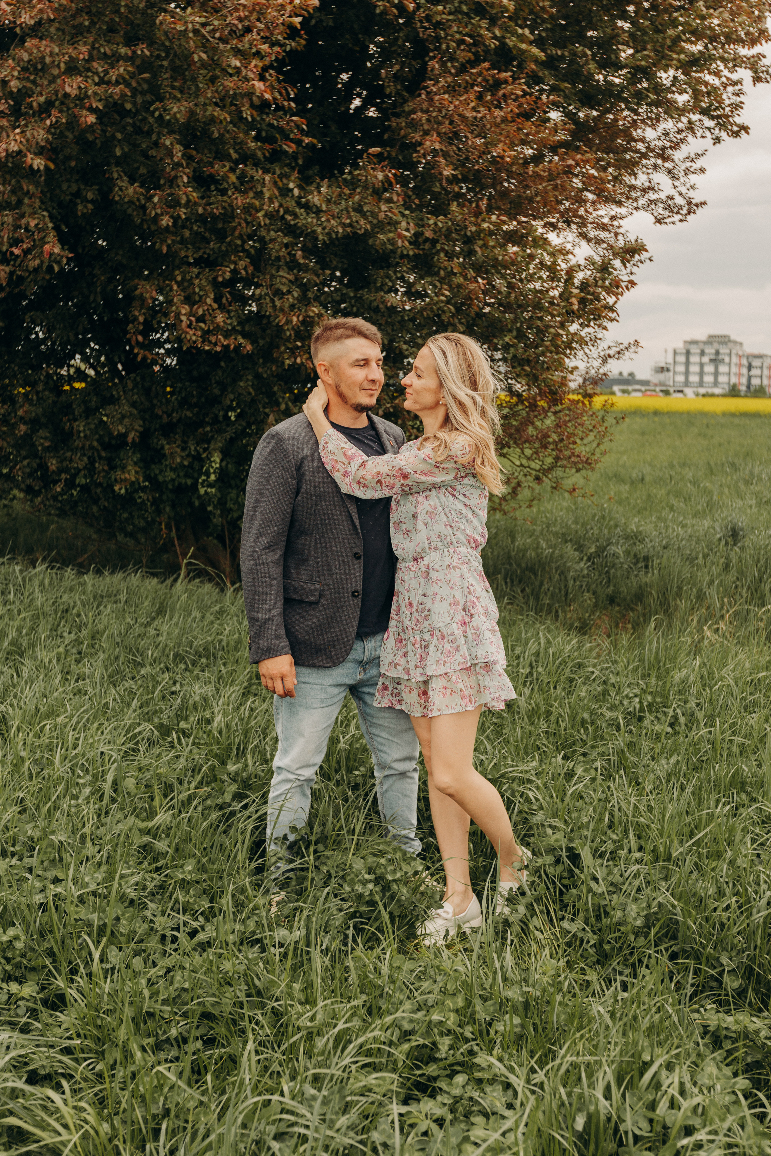 Рапсовое поле. Семейный и свадебный фотограф в Франкфурте на Майне Алина Браун