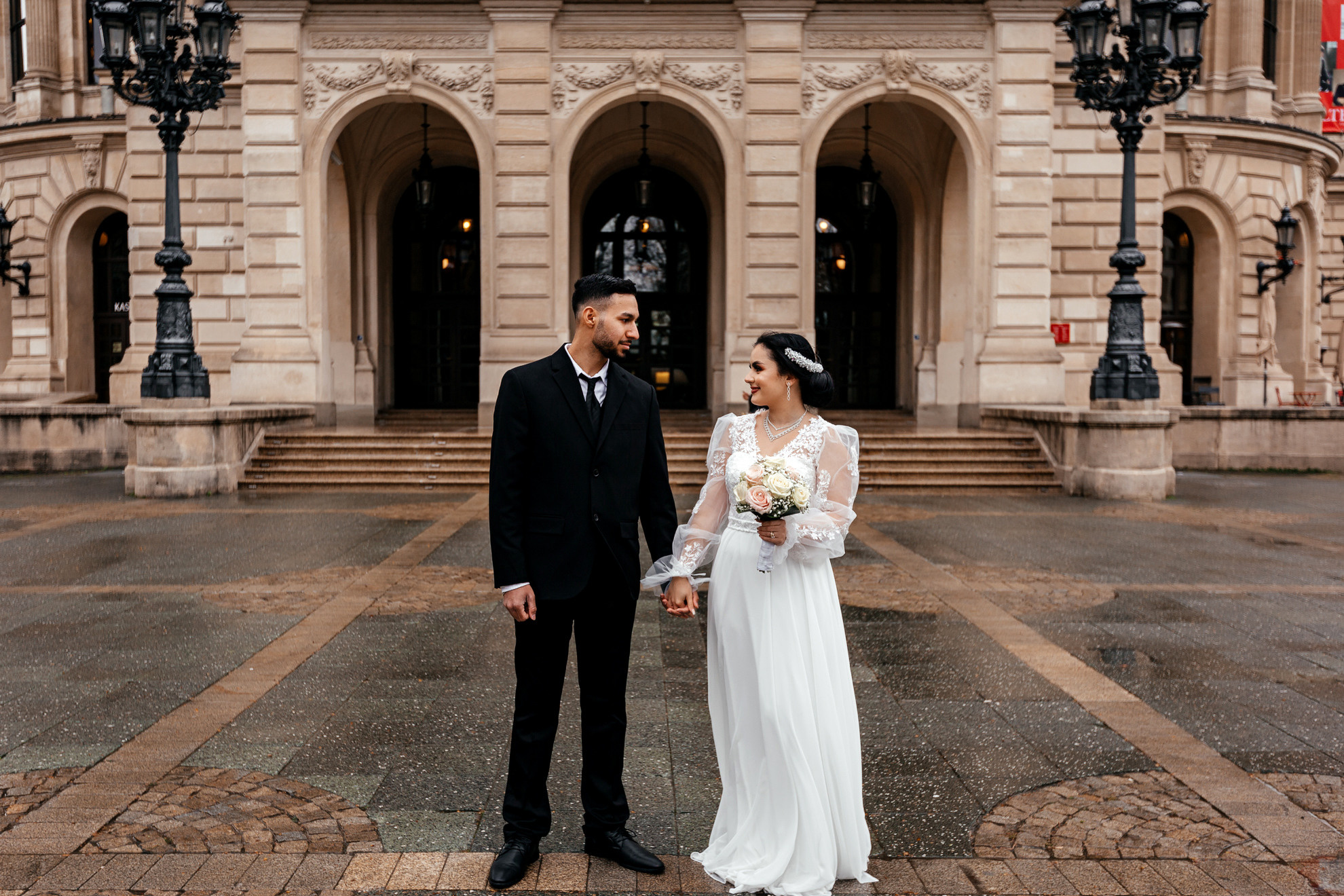 Alte Oper. Familien- und Hochzeitsfotografin in Frankfurt am Main Alina Braun
