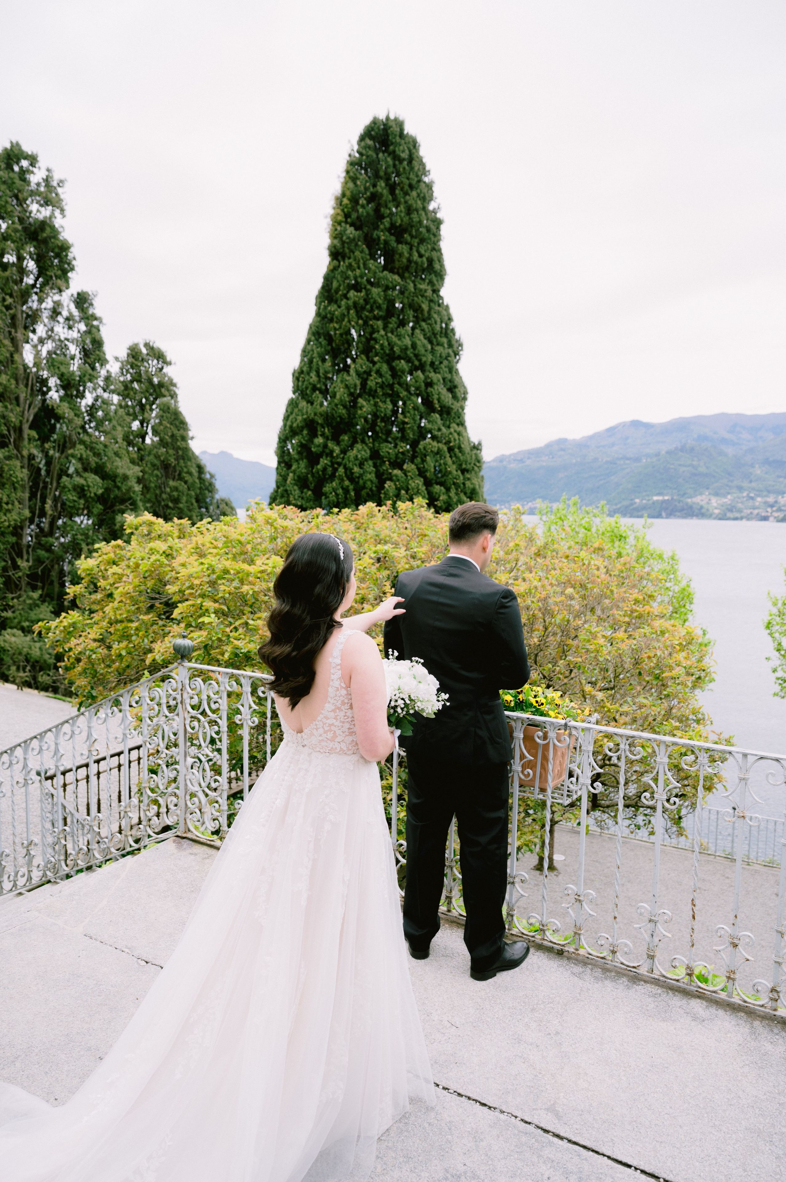 Villa Cipressi. Lake Como Photographer — Proposal | Wedding | Elopement