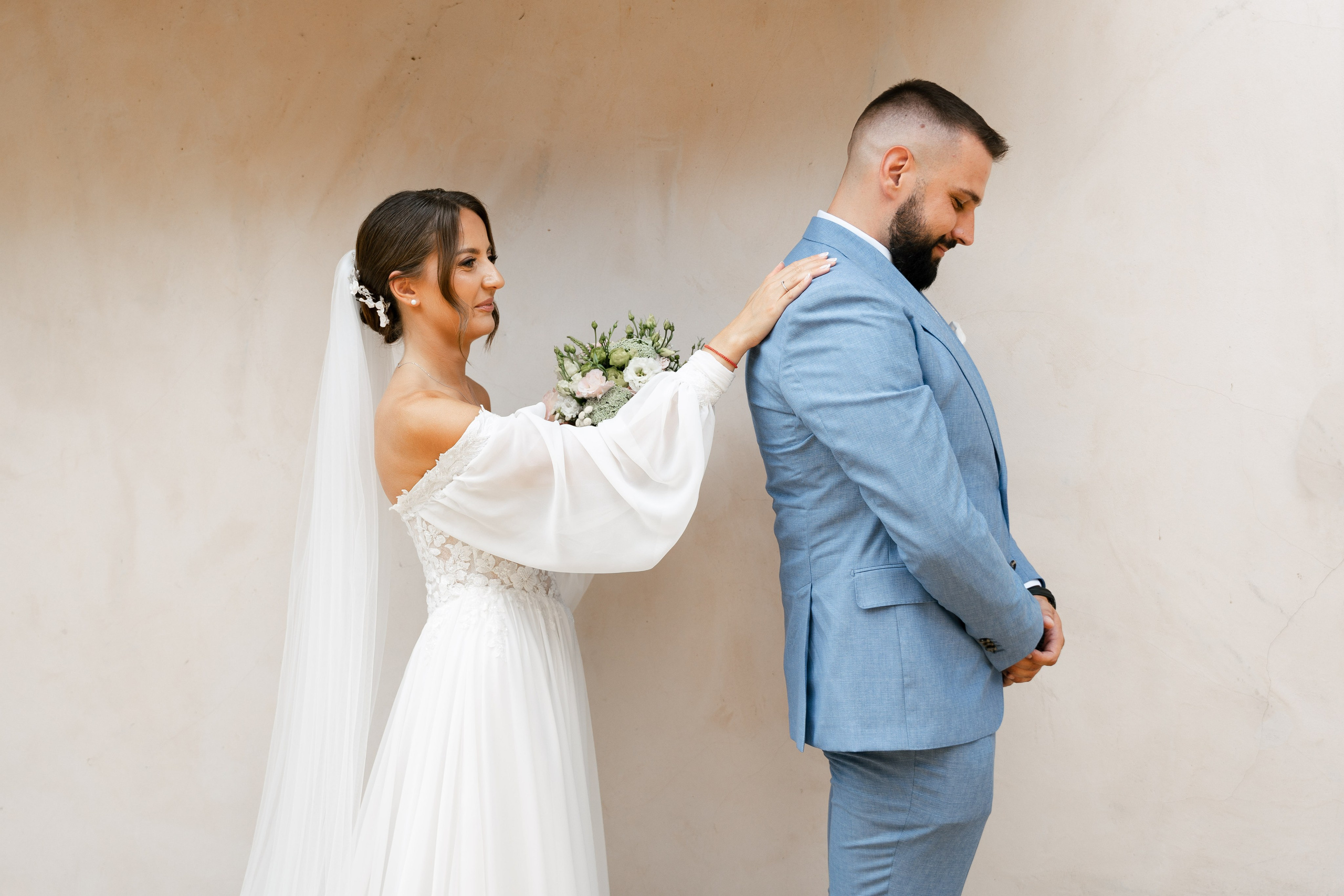 M&D|Between City Lights and Hidden Oasis. Black Sheep Produkcija| Wedding Photography and Wedding Films, based in Kragujevac, Europe / Fotograf i videograf, Kragujevac, Srbija