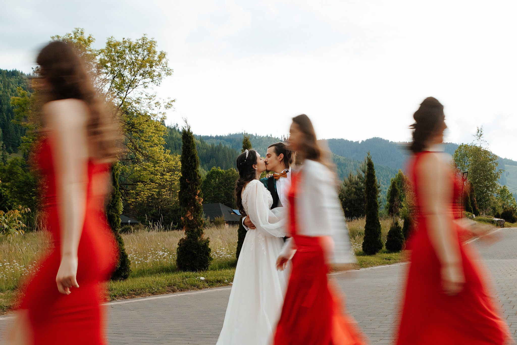 Radu si Diana. Wedding photographer and videographer