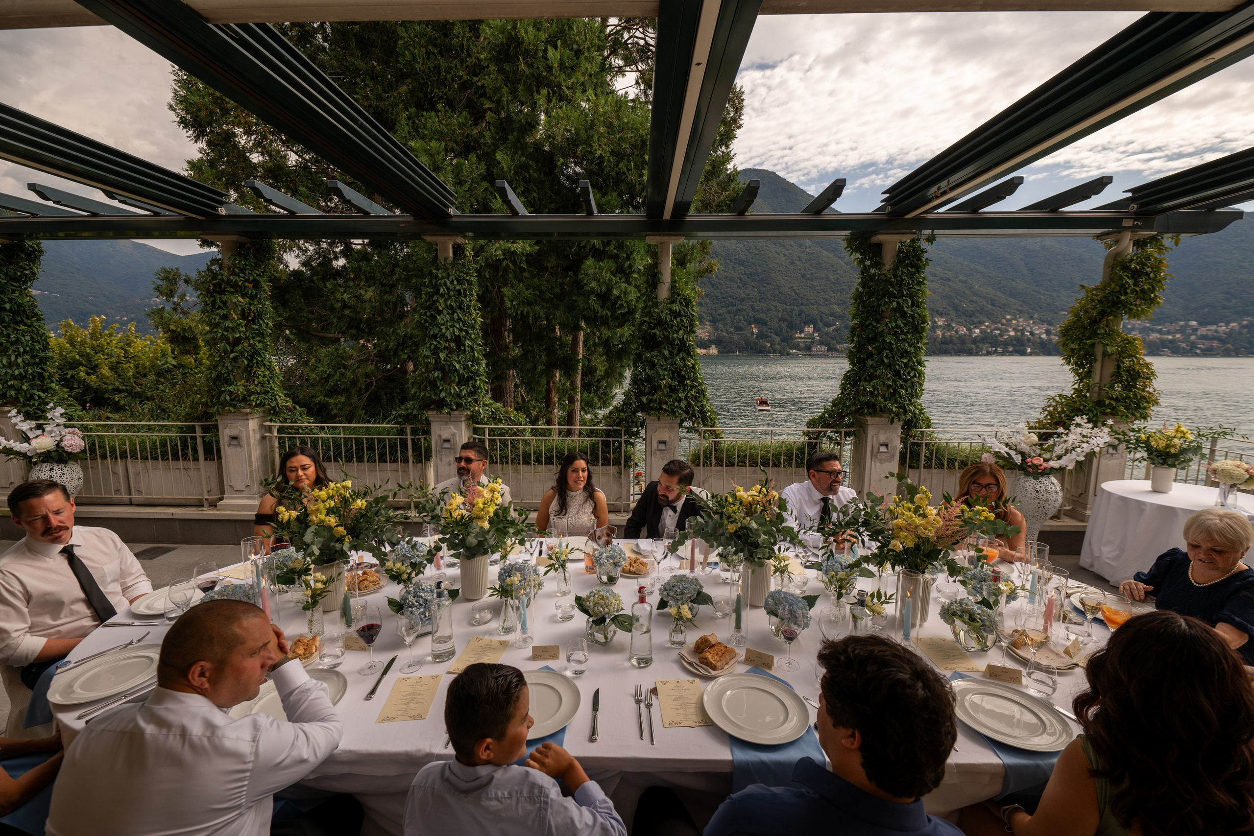 Свадебная фотосессия на озеро Комо с профессиональным фотографом