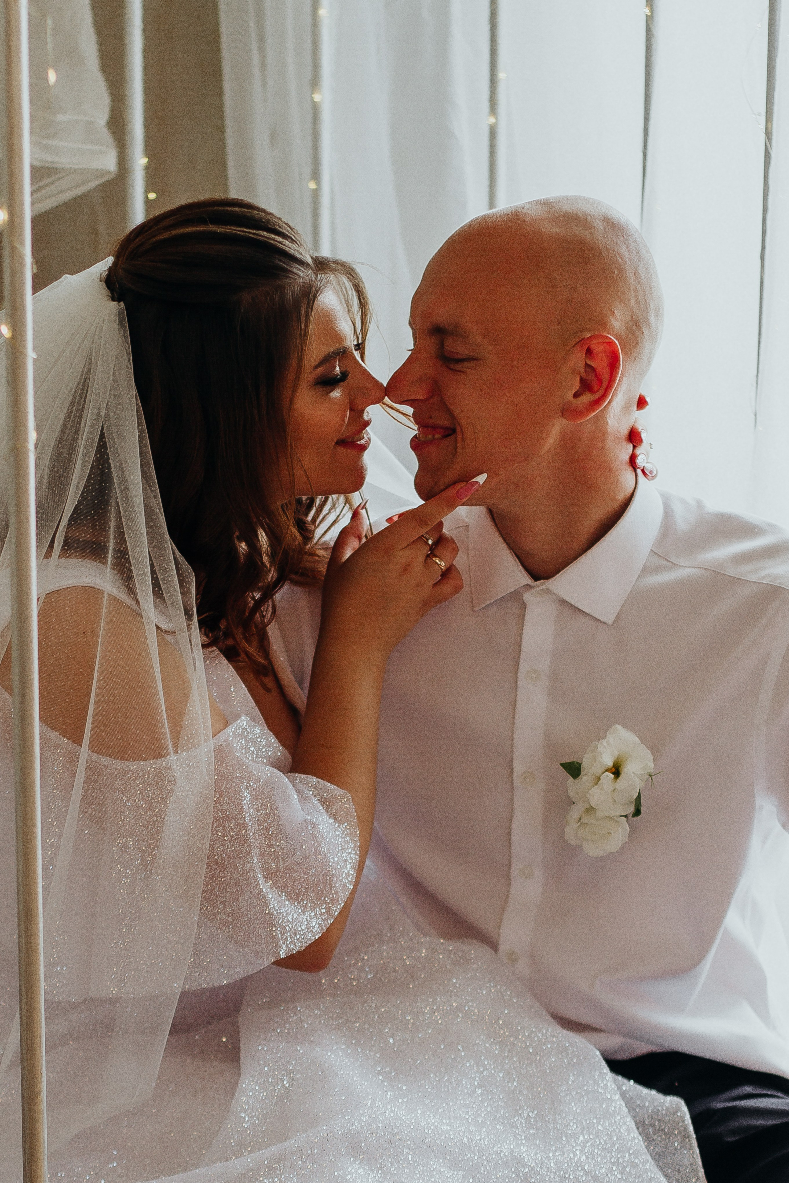Marriage registration of Lilia and Vitaly. Iryna Zhyvora | Photographer | Stockholm
