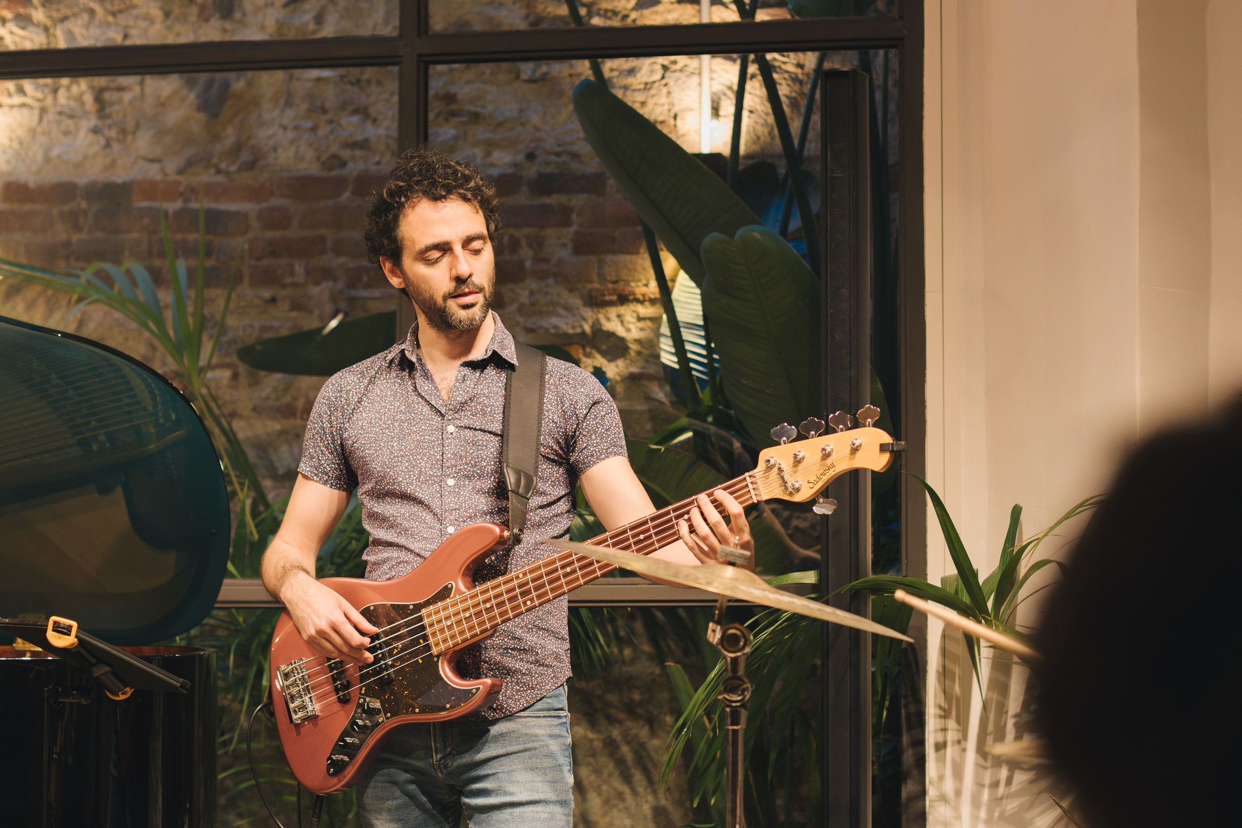 Neslive Music, Barcelona. Главная