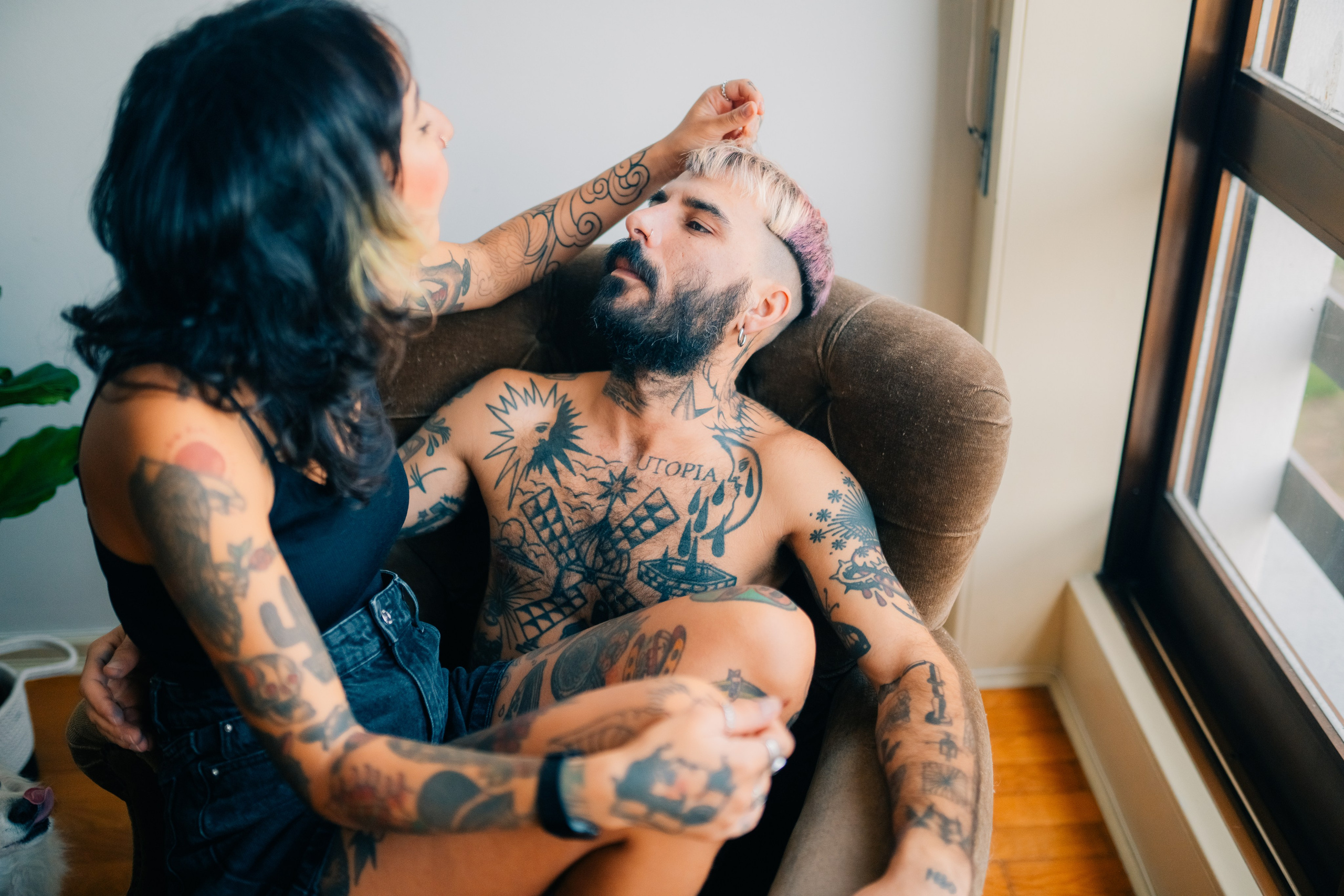 Dani & Rui at their apartment. Мария Шер. Профессиональный фотограф в городе Порту, Португалия