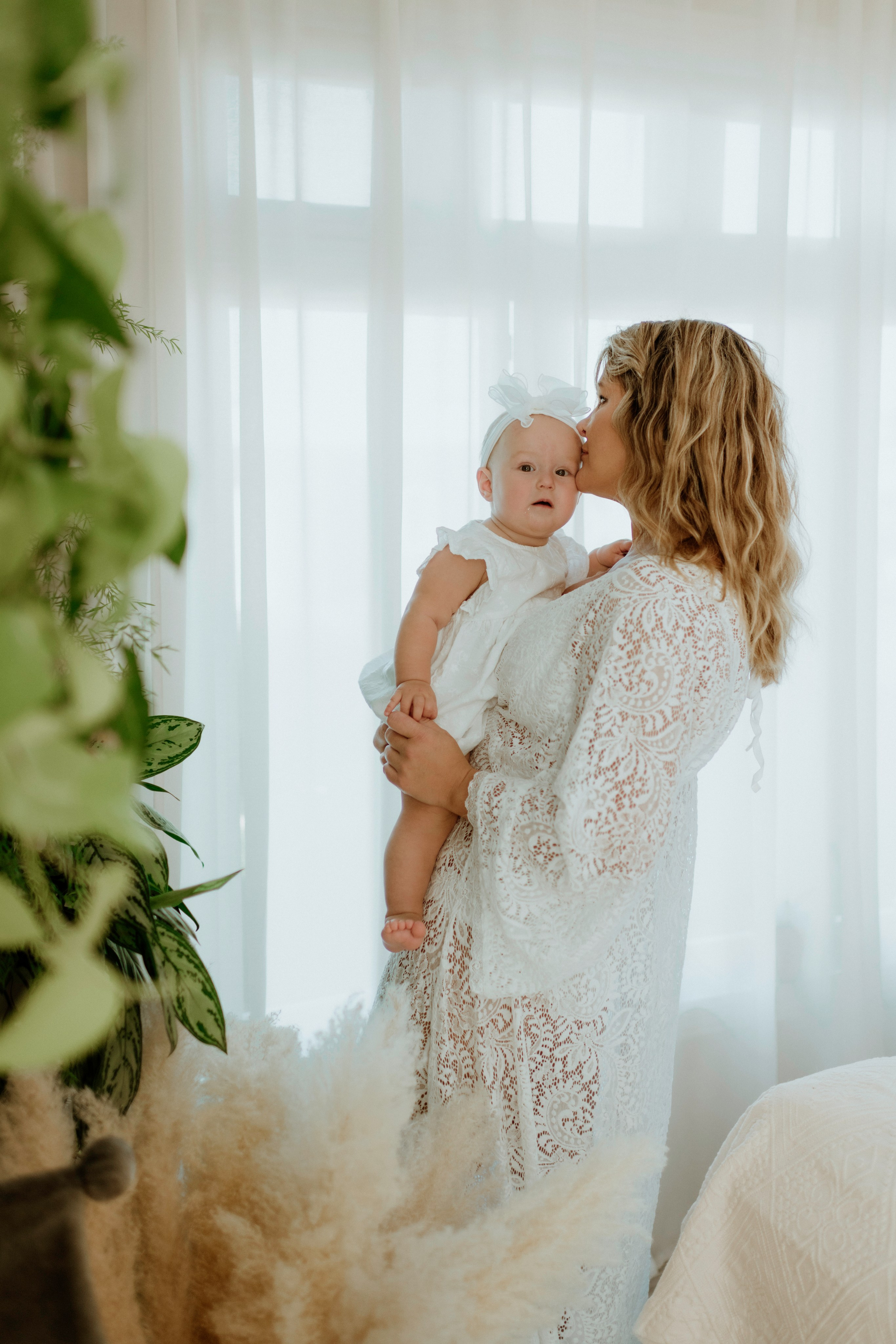 Sylwia and Aria. Michalina Dzianach Wedding Photographer Iceland