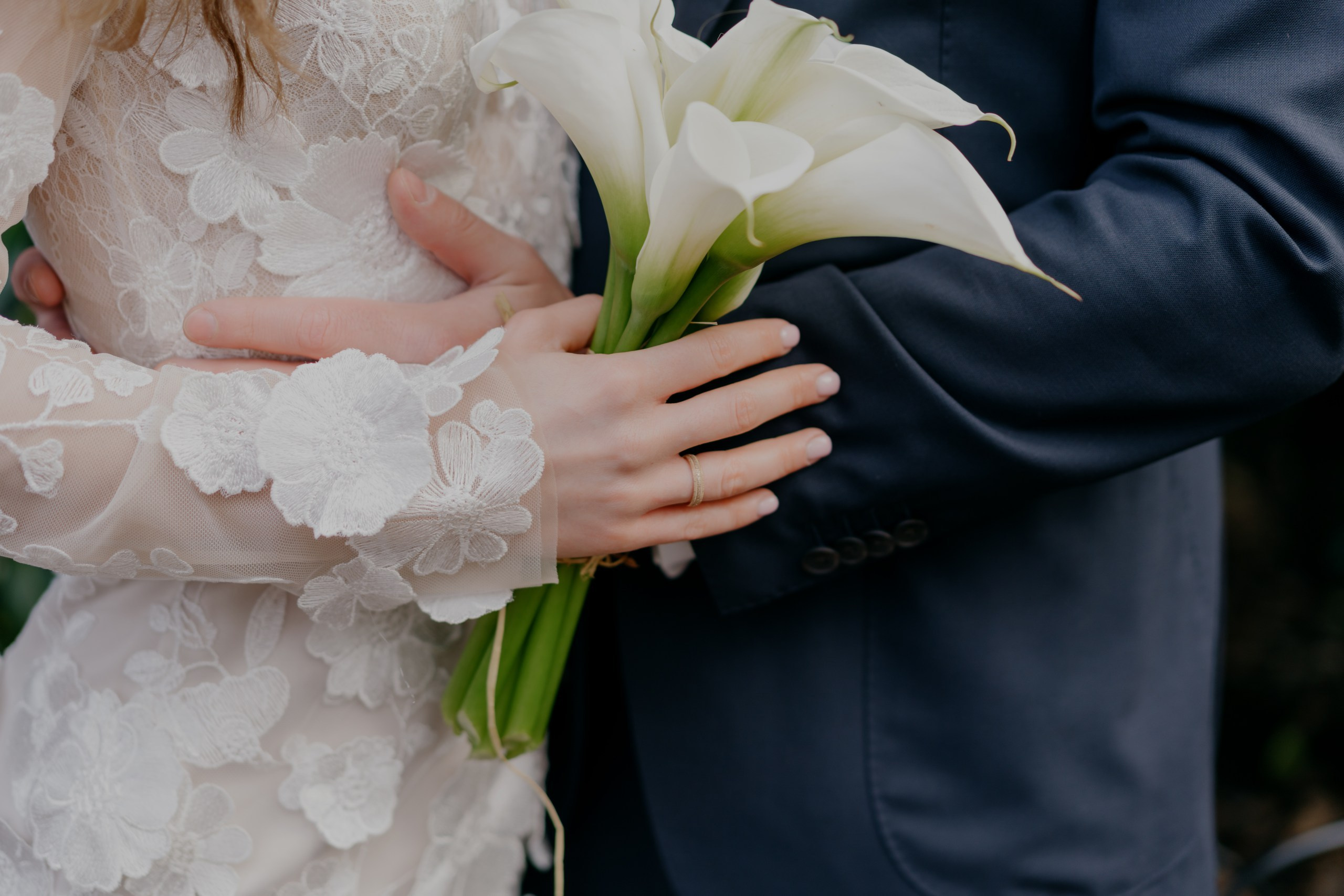 December Elopement session in London. London Wedding Photographer|Natasha Ferreira