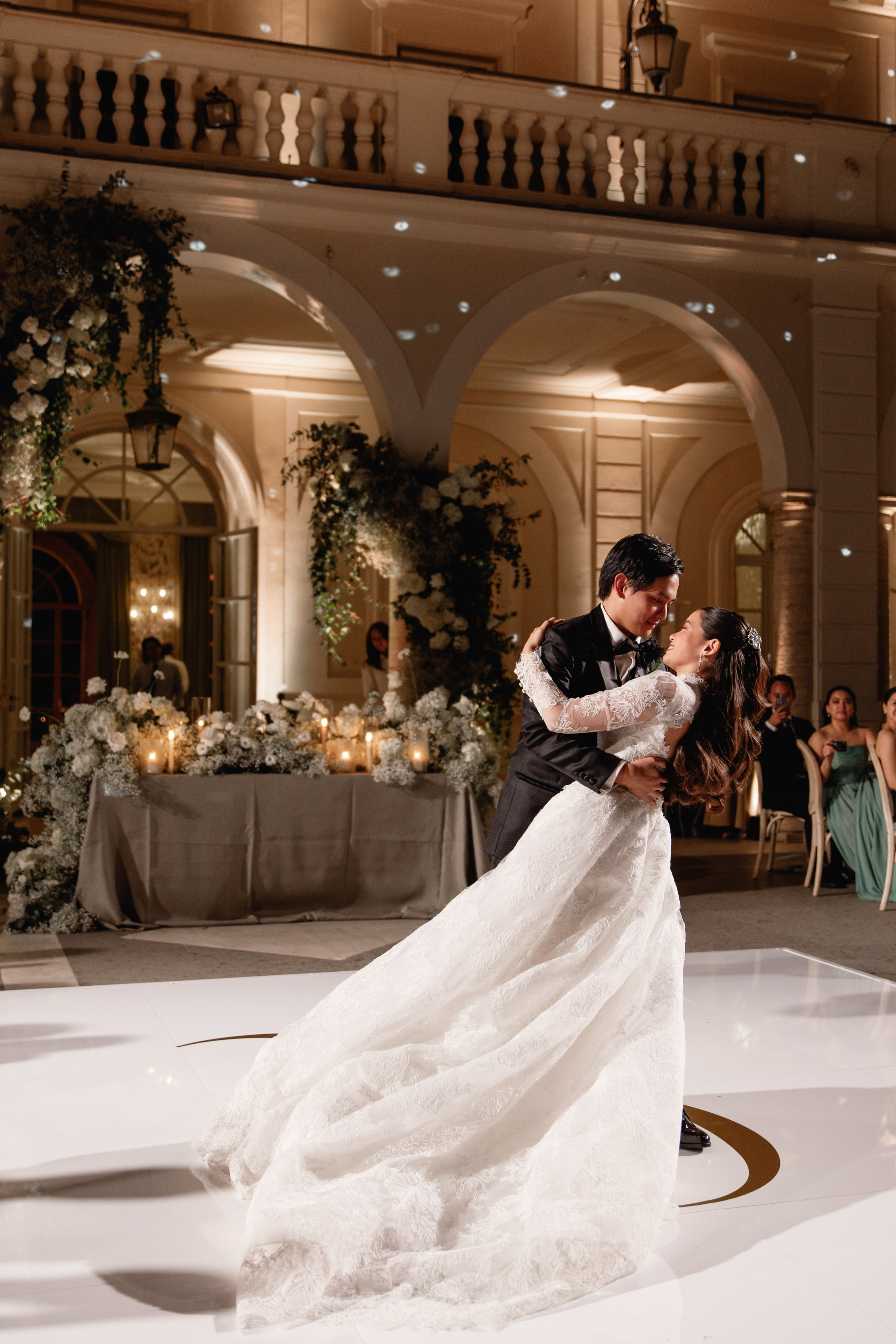 Wedding photographer Italy Rome, Tuscany, Lake Como, Sicily, Puglia. Wedding Photographer Rome Tuscany Como Sicily Puglia Amalfy Italy- Oksana Savenchuk