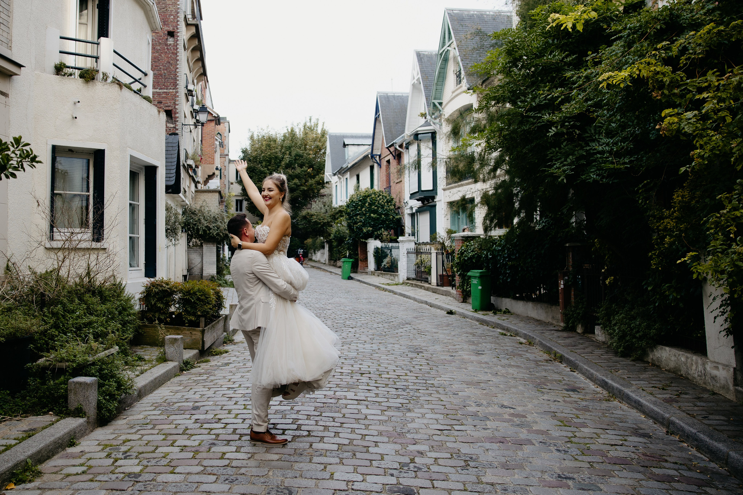 Sedinta foto after wedding Paris. MDimaFotoStudio. Fotograf de nuntă, evenimente private și de familie