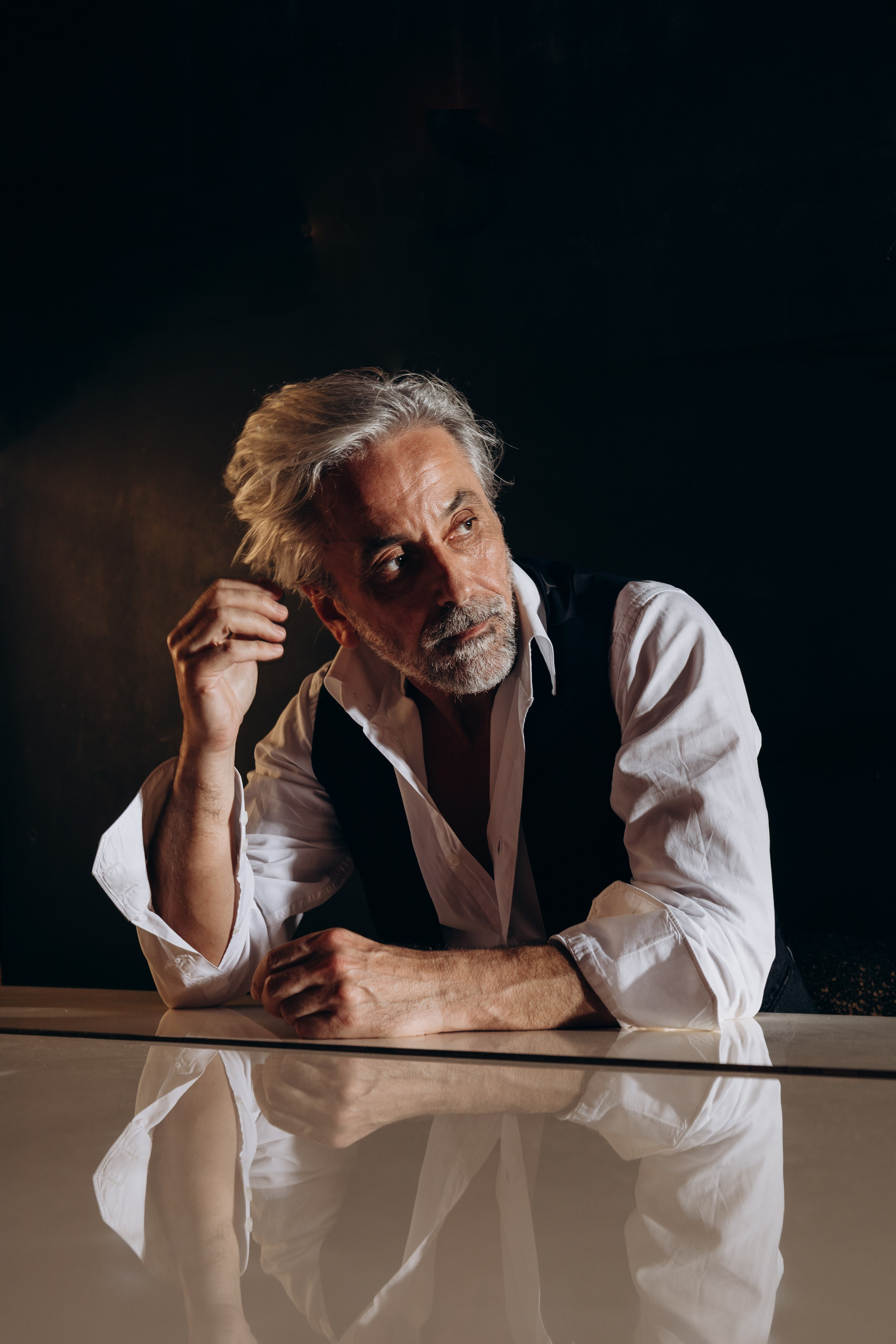 Portfolio. Photographe à Paris — Genya Legou