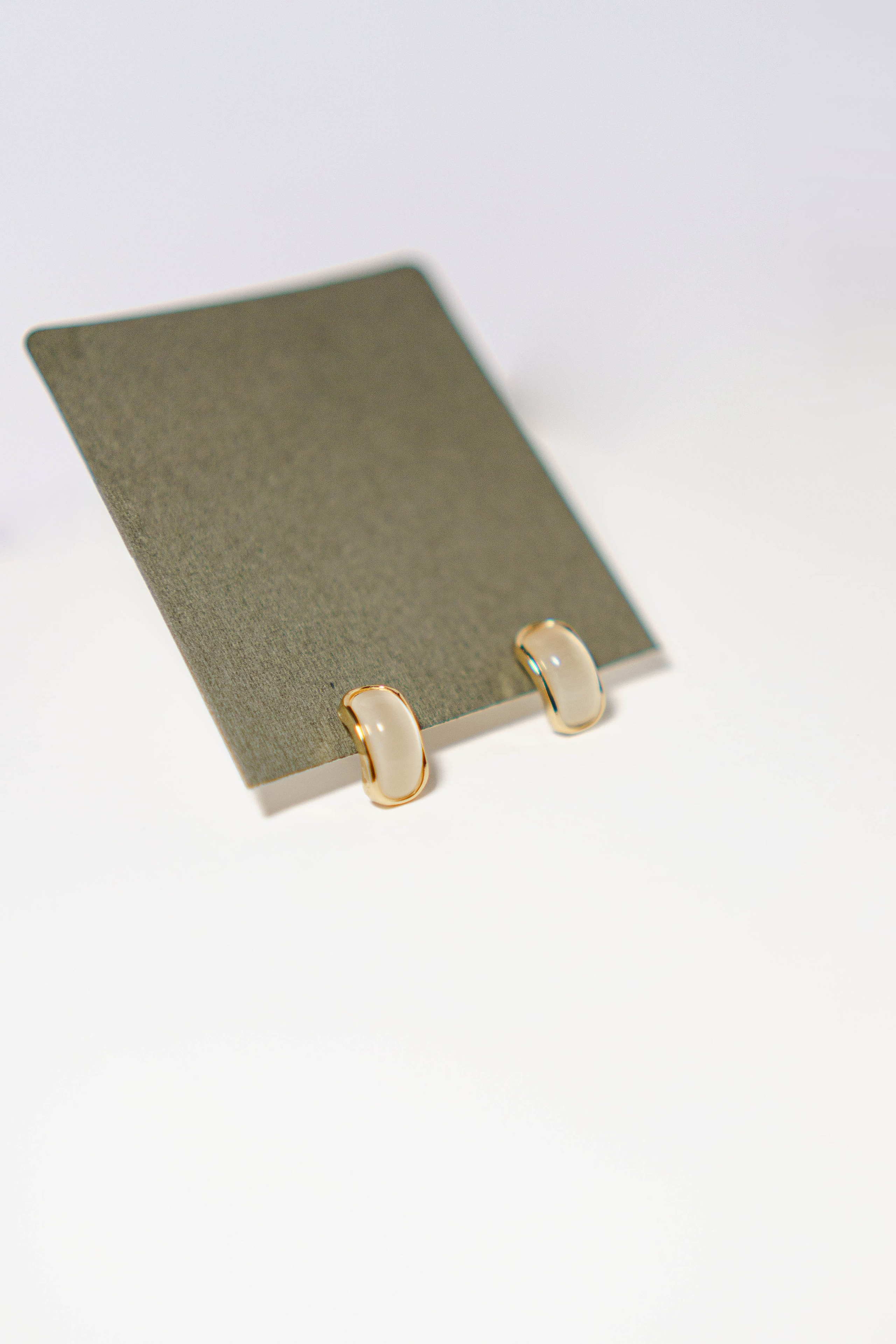 Content for “WeAllComeFromAGoddess”. Photographer in Greece Kristina