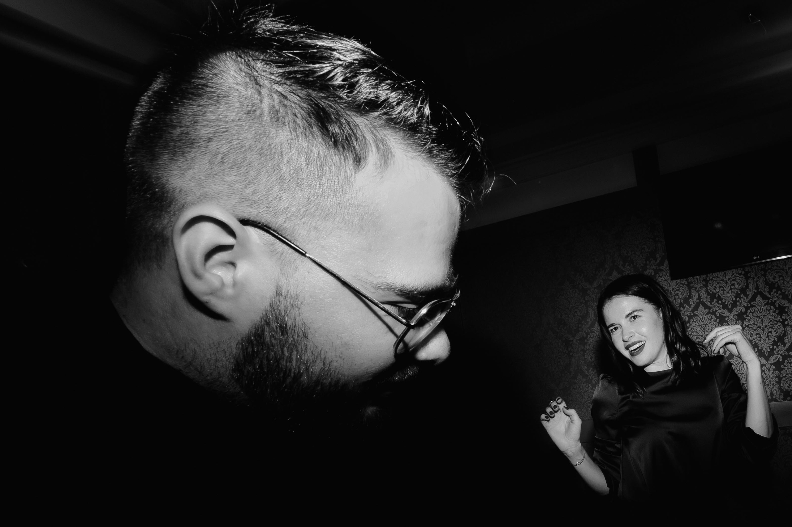 Dragoste pe buze. Servicii Foto Video în Chișinău și Europa ID-Brothers