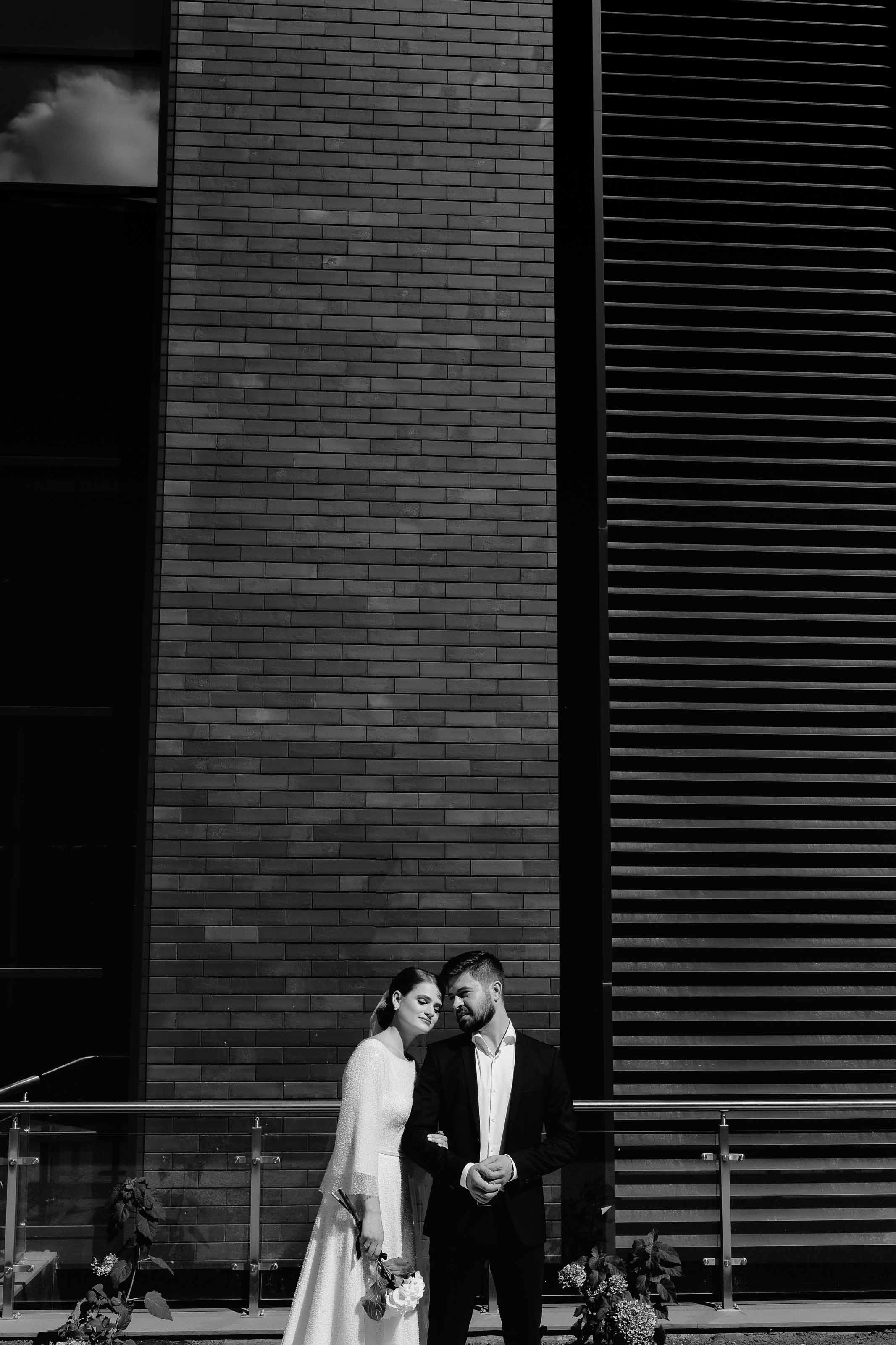 Dragoste pe buze. Servicii Foto Video în Chișinău și Europa ID-Brothers