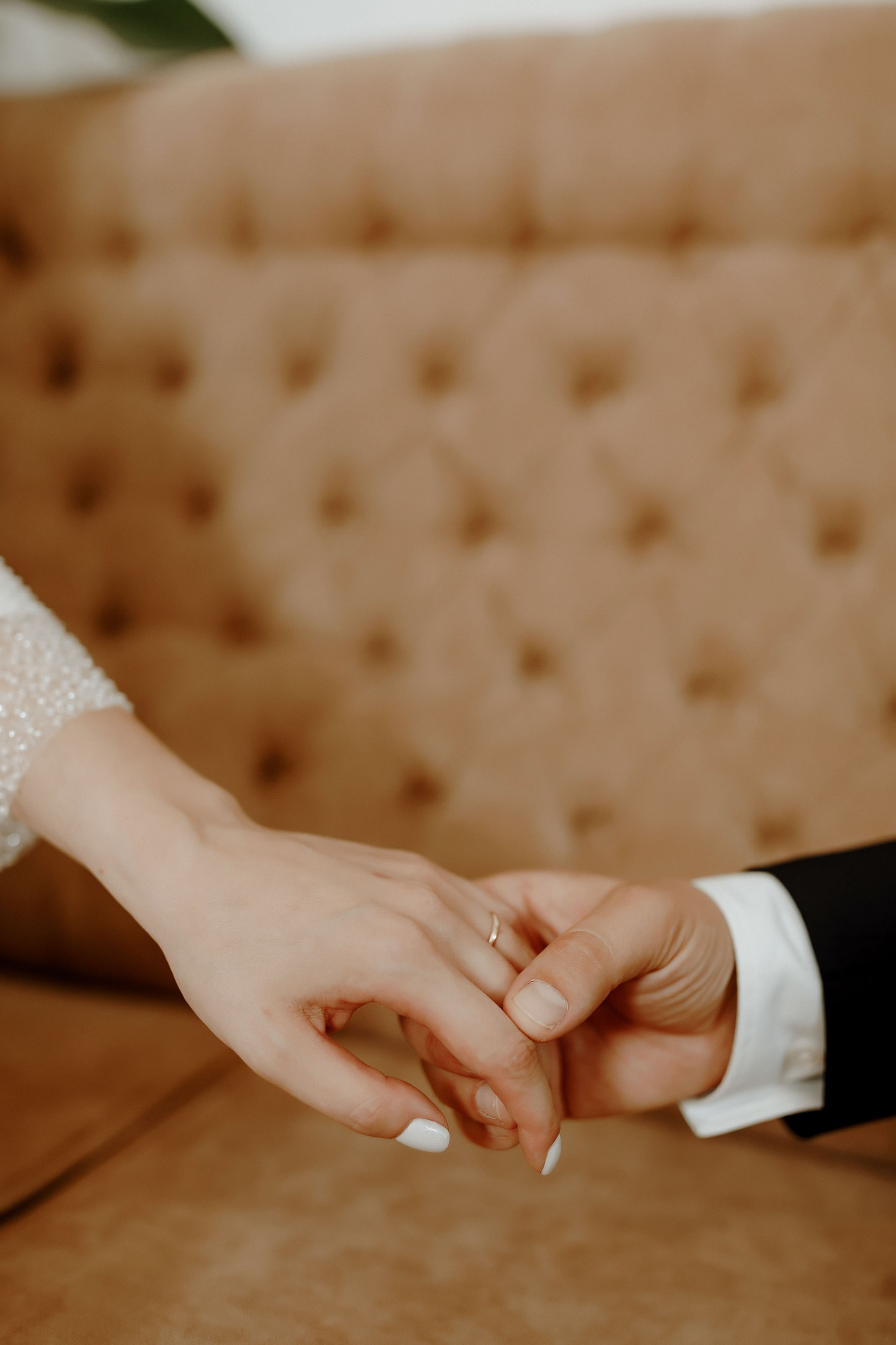 Dragoste pe buze. Servicii Foto Video în Chișinău și Europa ID-Brothers