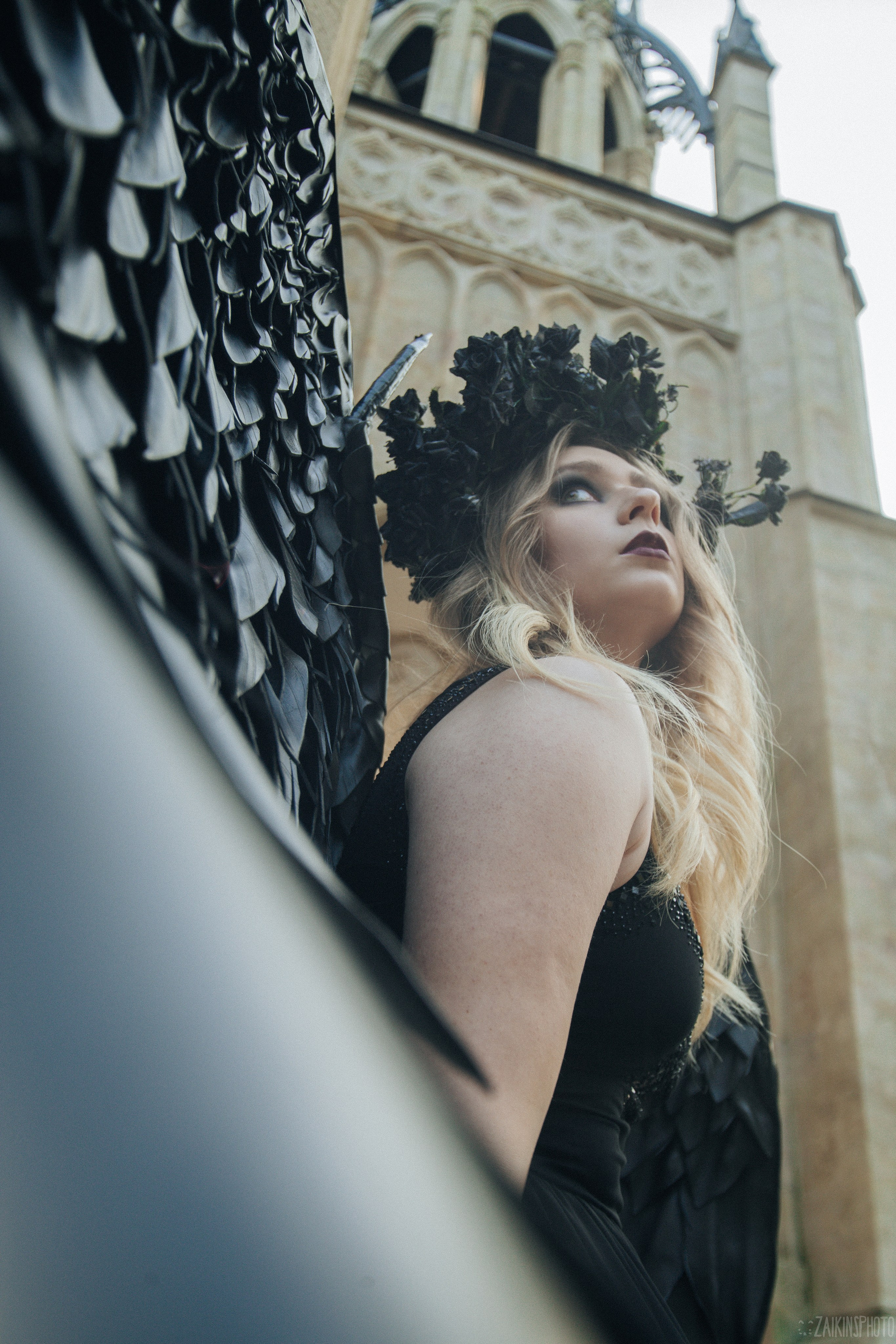 The Dark Autumn. Main