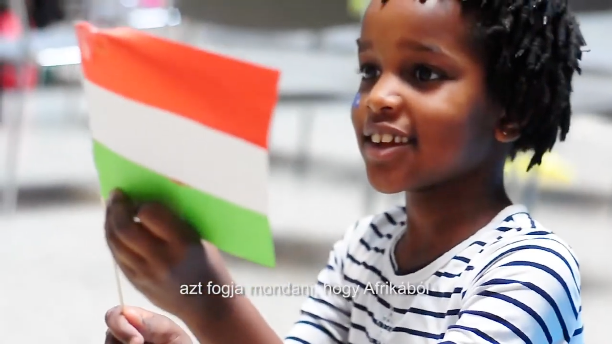 Anyák. Mayya Kelova artist