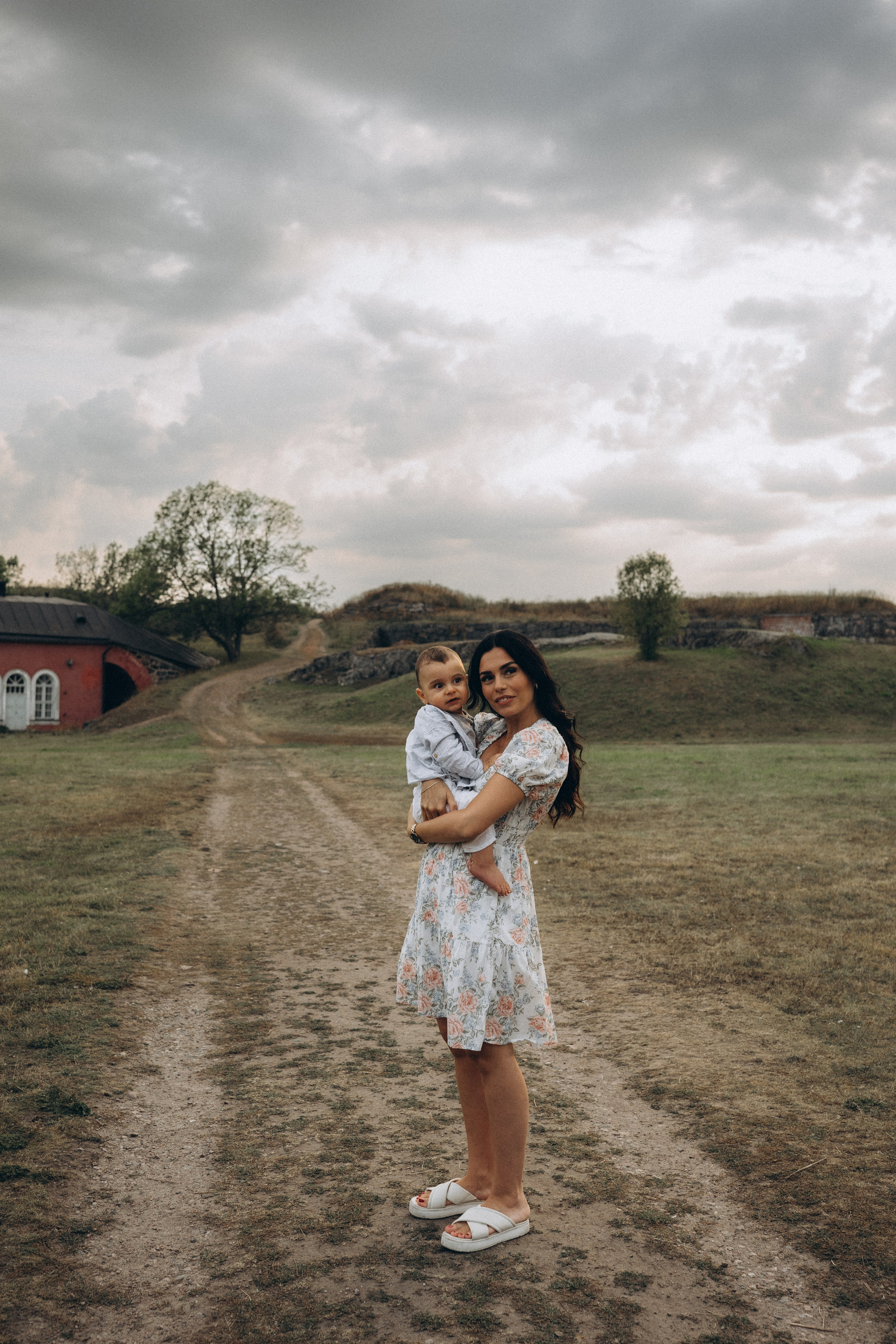 Summer. Wedding and portrait photographer in Helsinki Vickan O