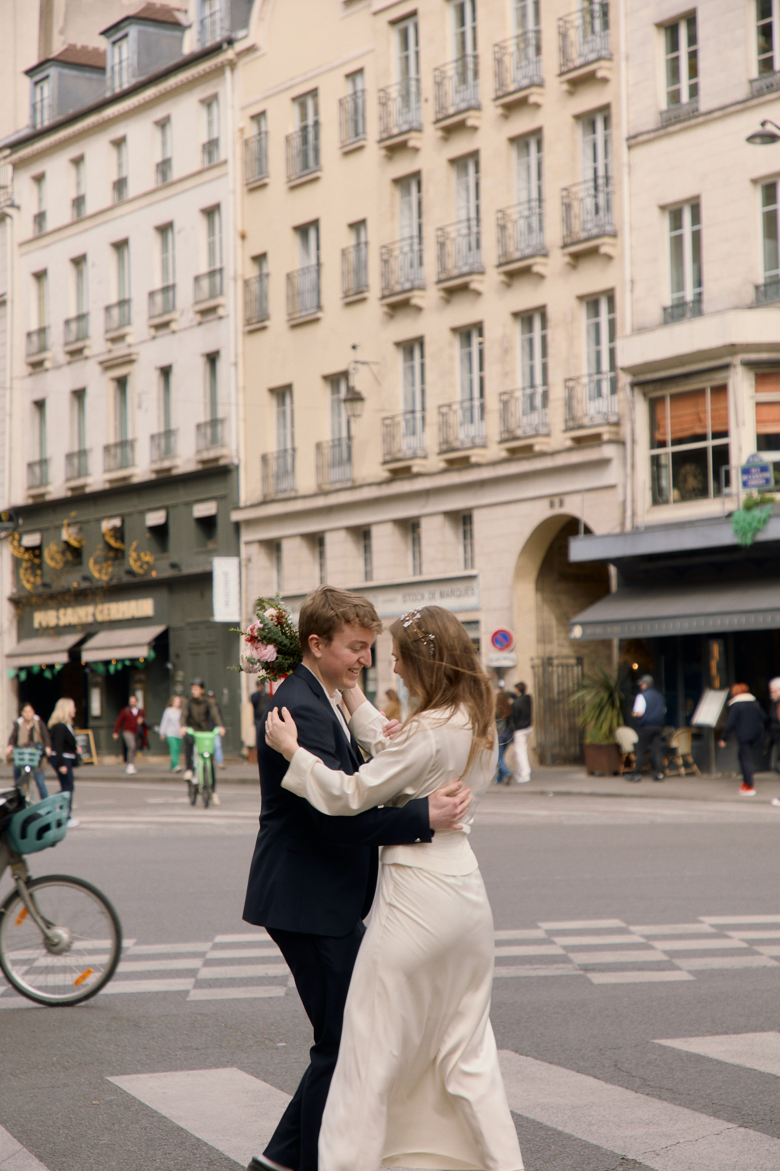 Kira & Thomas. Photographer in Paris
