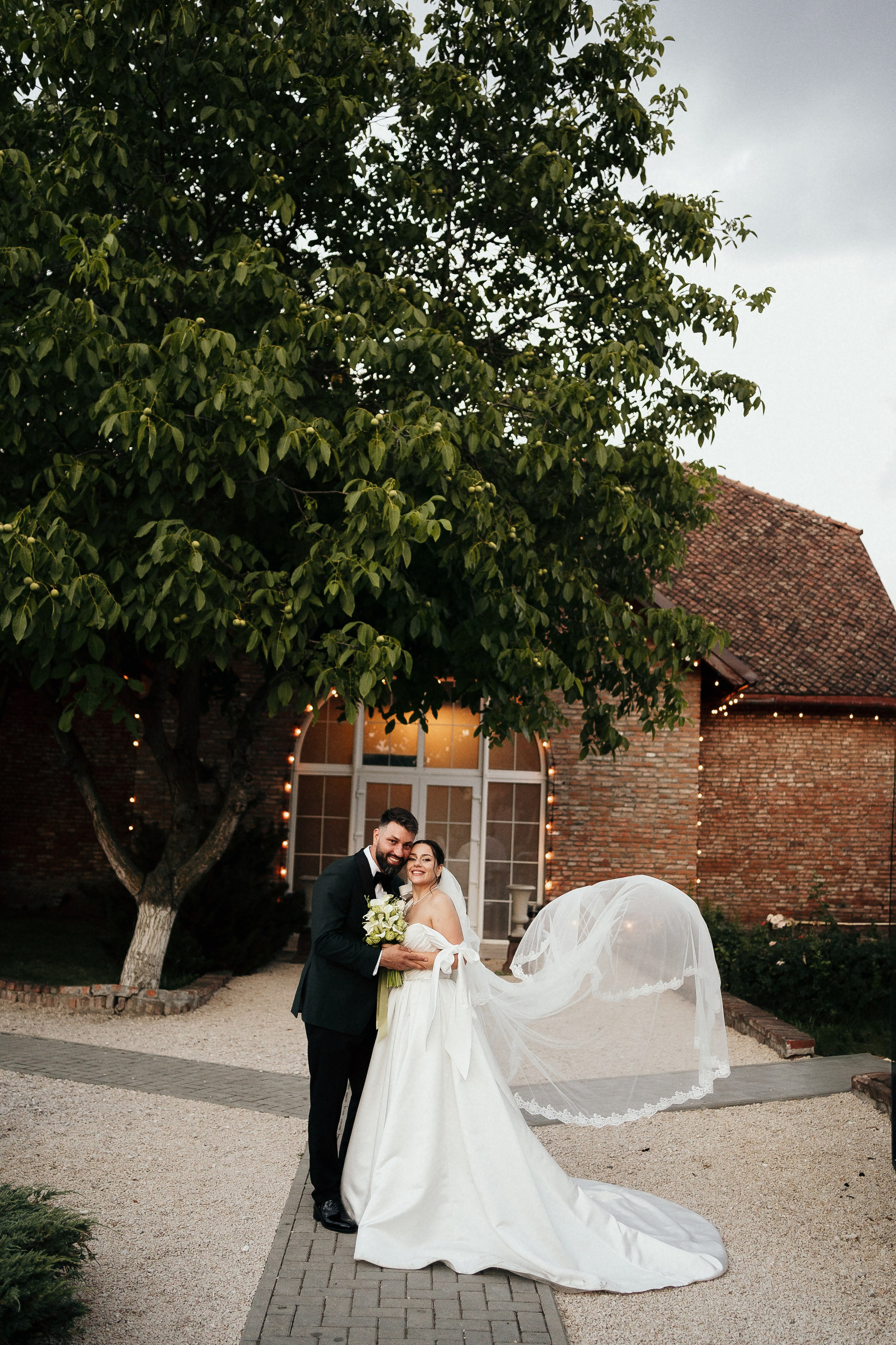 Andreea & Constantin. Ionutdraganfoto.com