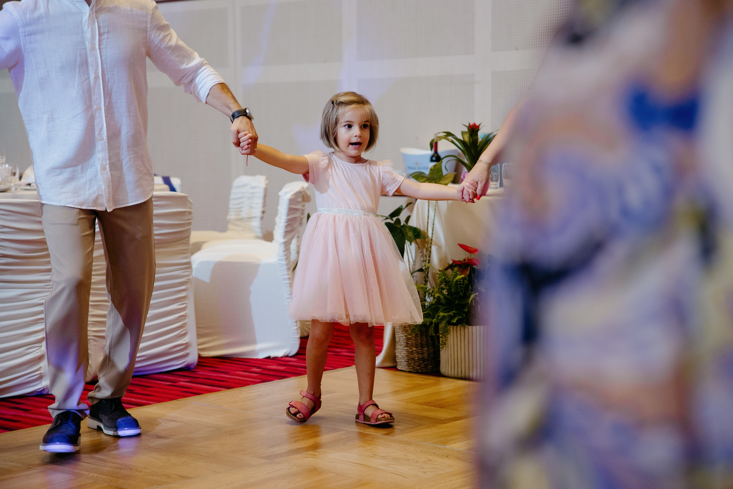 Fotografie De Botez MdimaFotoStudio. MDimaFotoStudio. Fotograf de nuntă, evenimente private și de familie