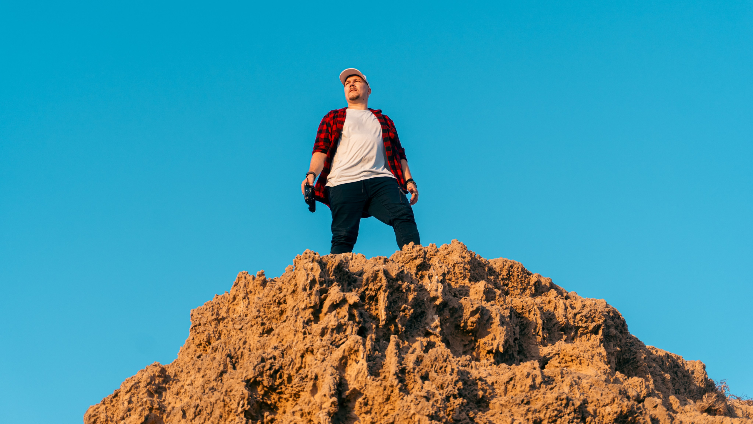 Pasha In The Desert Of Cyprus. Main