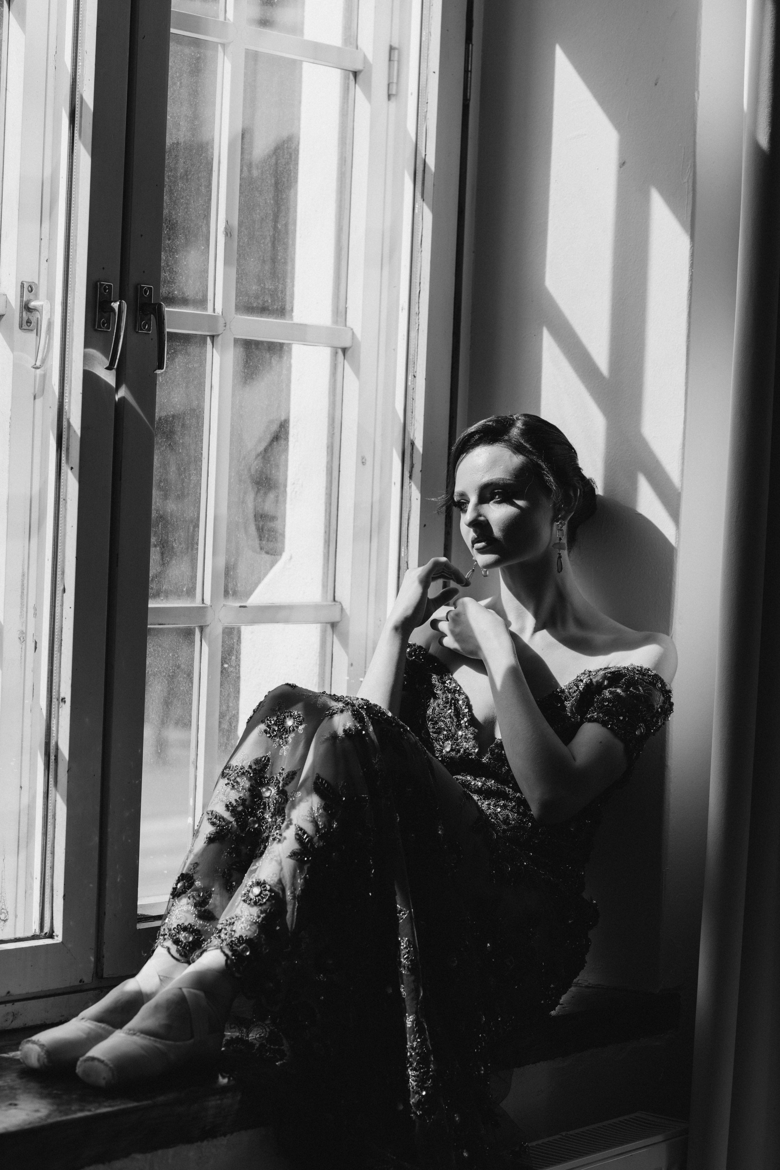 Riikka Couture, Riikka Ikäheimo, Violetta Keller, Portrait, Dancer. Wedding and portrait photographer in Helsinki Vickan O