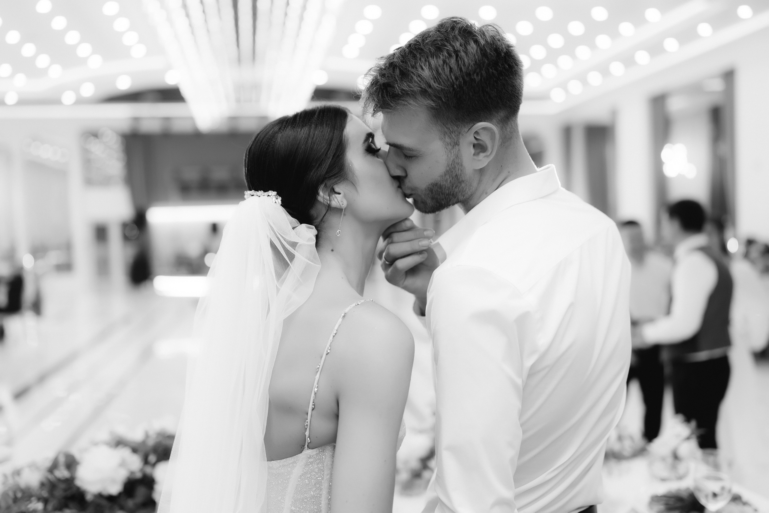 Alături de tine sunt o stea. Servicii Foto Video în Chișinău și Europa ID-Brothers