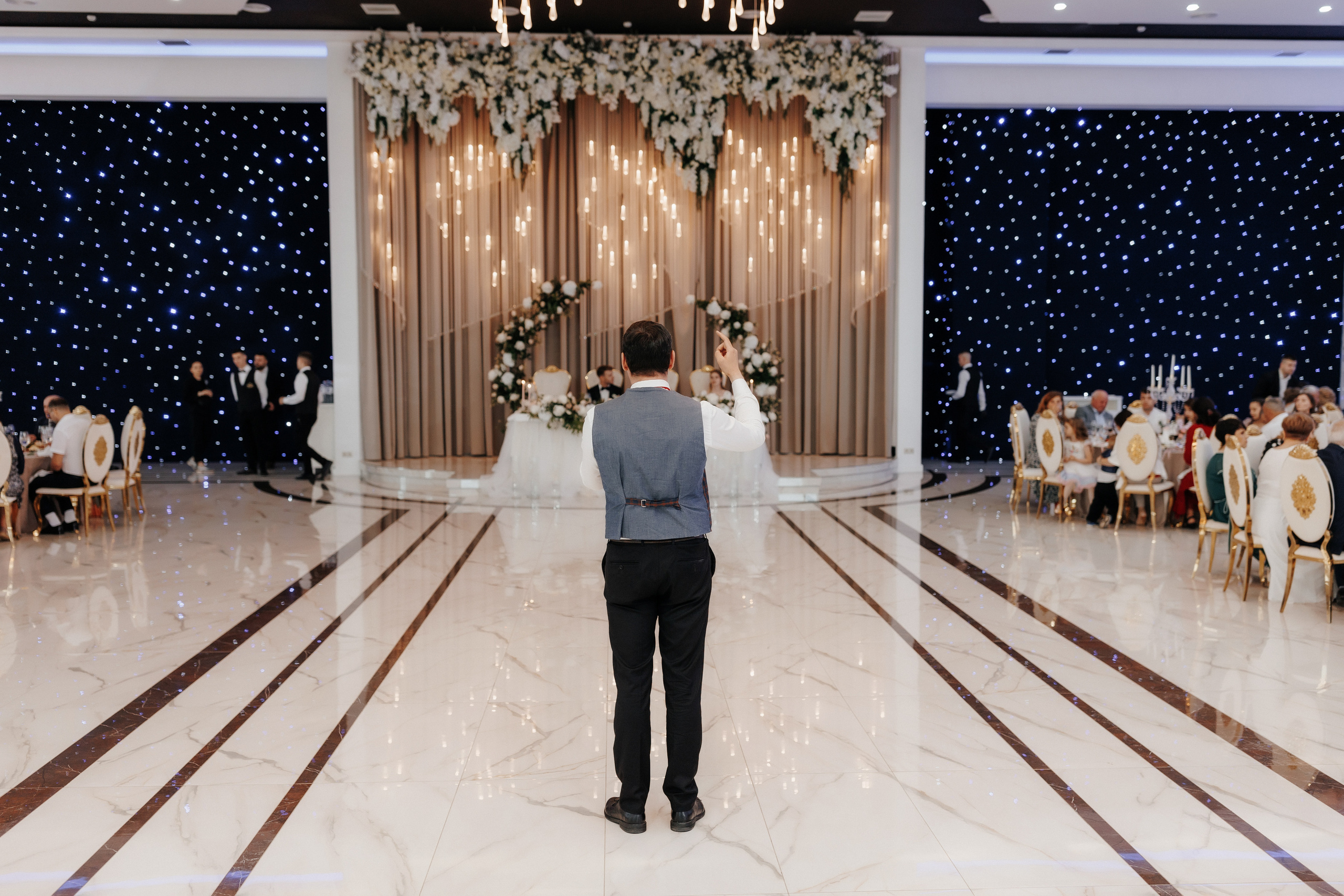 Alături de tine sunt o stea. Servicii Foto Video în Chișinău și Europa ID-Brothers