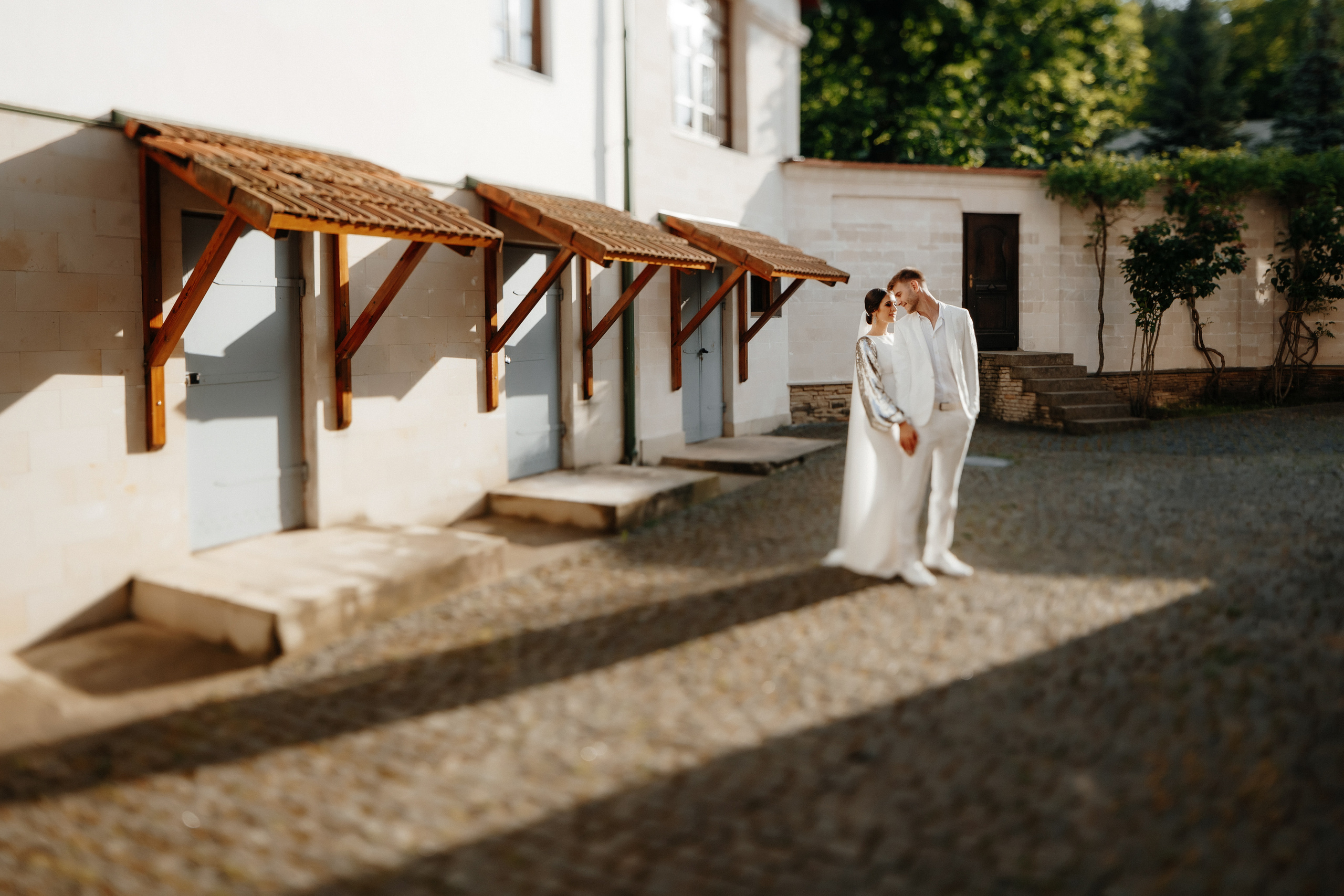 Alături de tine sunt o stea. Servicii Foto Video în Chișinău și Europa ID-Brothers