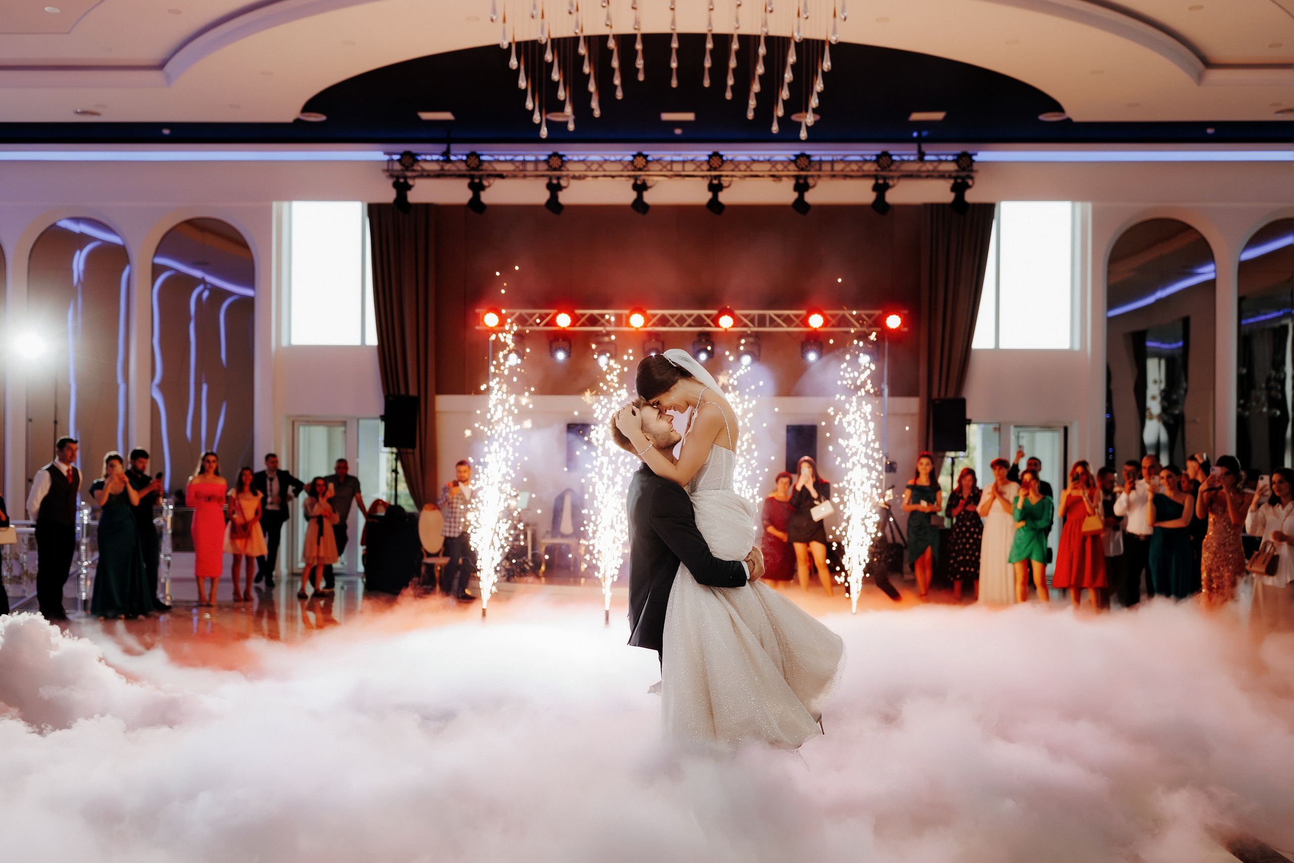 Alături de tine sunt o stea. Servicii Foto Video în Chișinău și Europa ID-Brothers