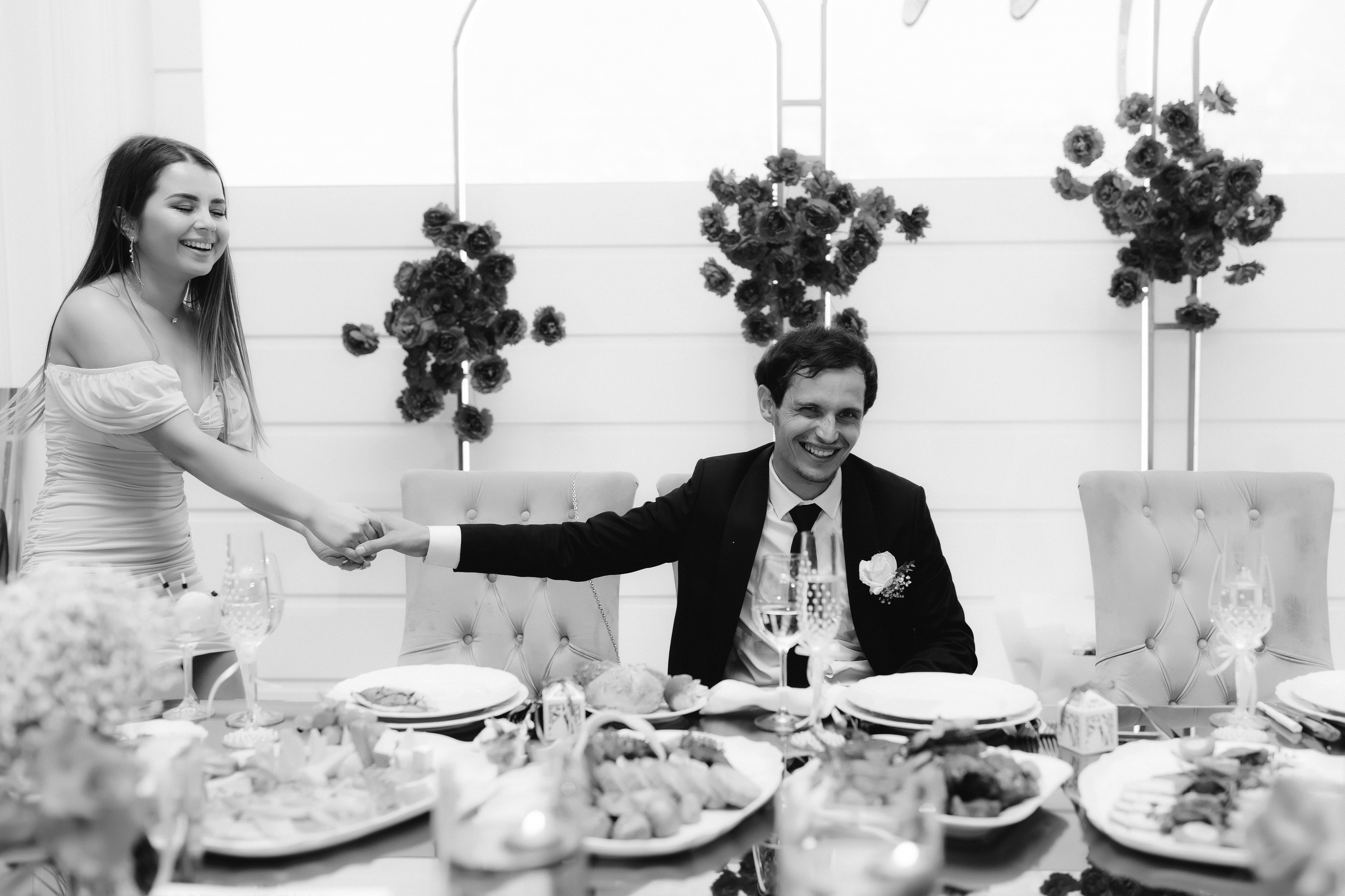 2 4ever. Servicii Foto Video în Chișinău și Europa ID-Brothers