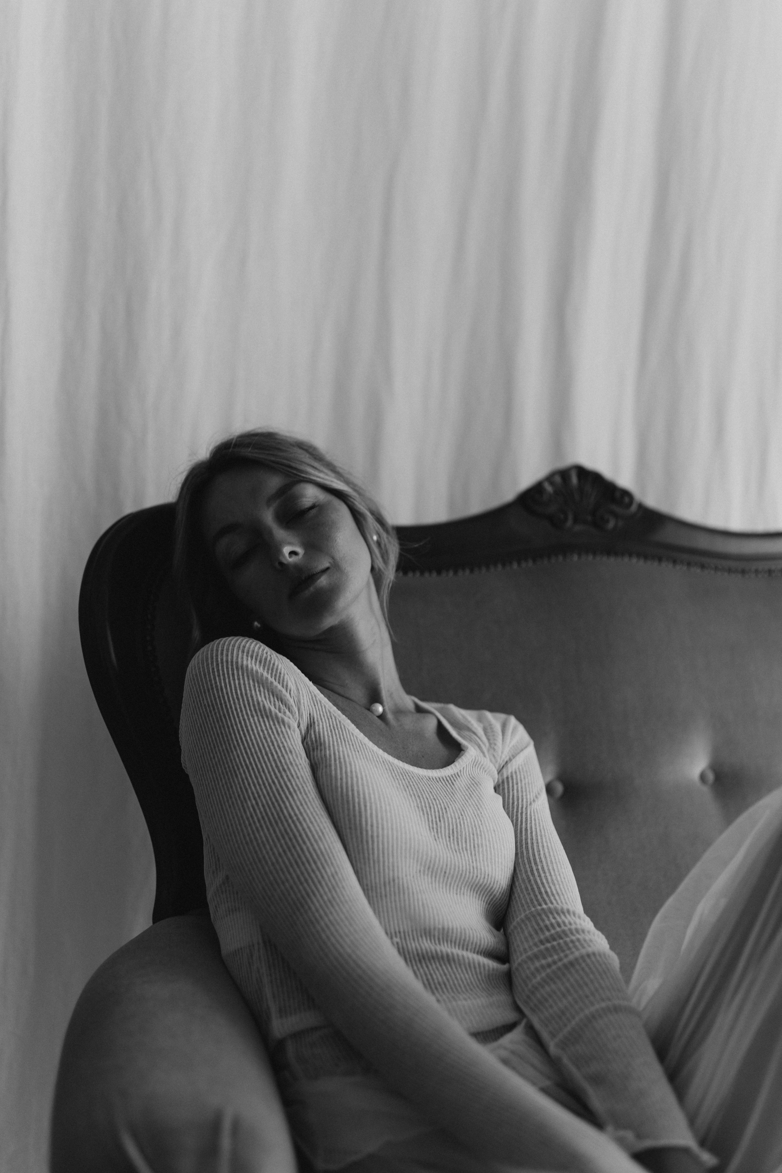 Olga. Wedding and portrait photographer in Helsinki Vickan O