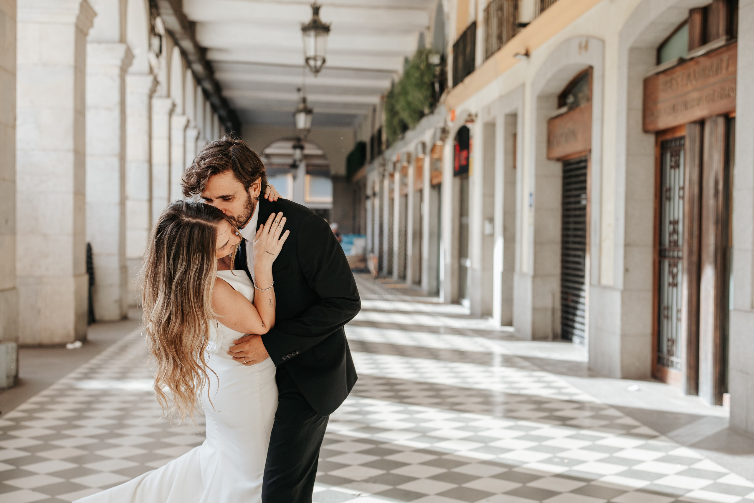 Barbara+Carlos, Girona, Love story. Fotógrafa de bodas en Cataluña