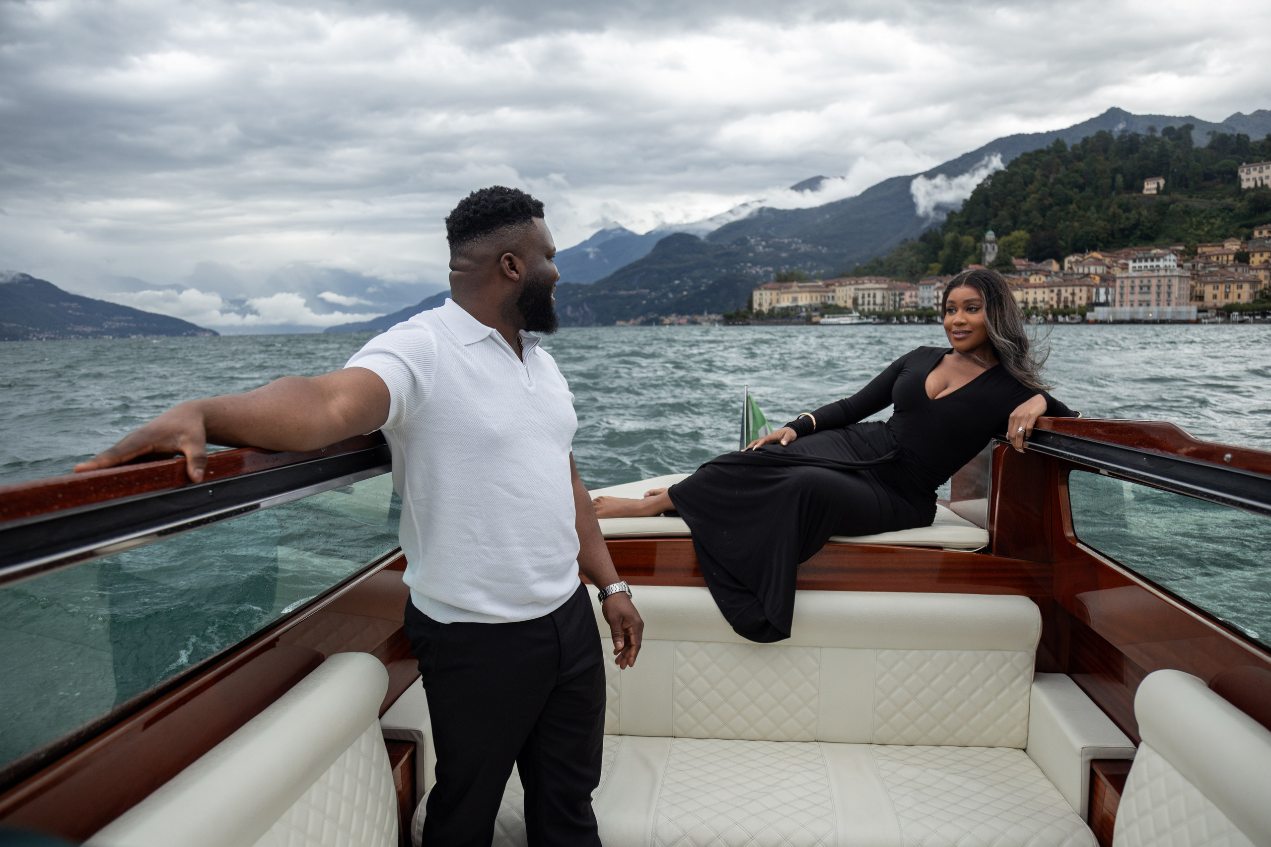 Varenna boat tour. Photographer in Milan |Mila Pro Photo