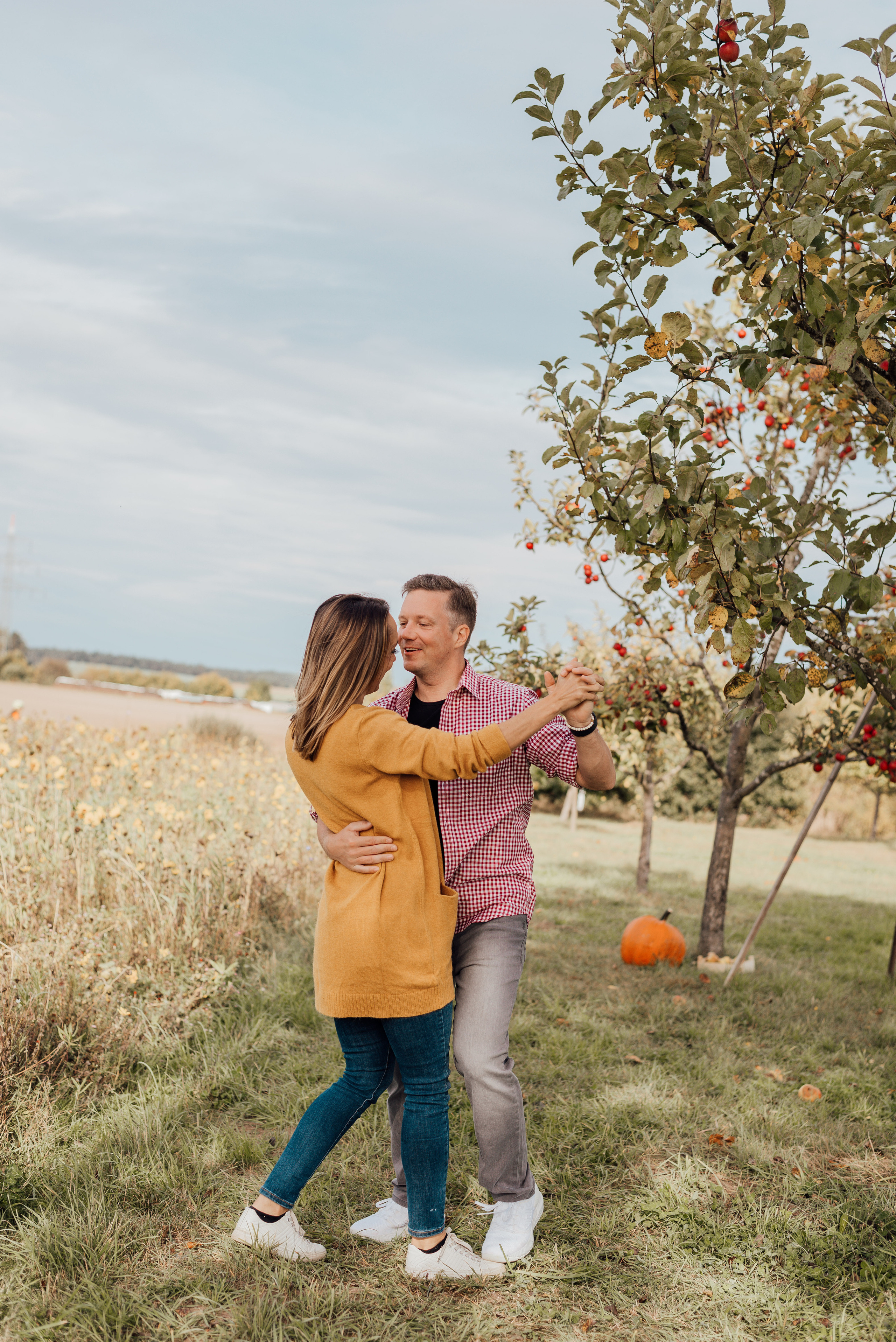 APPLE TREES. Photographer in Nuremberg Irina Mehnert from Ansbach