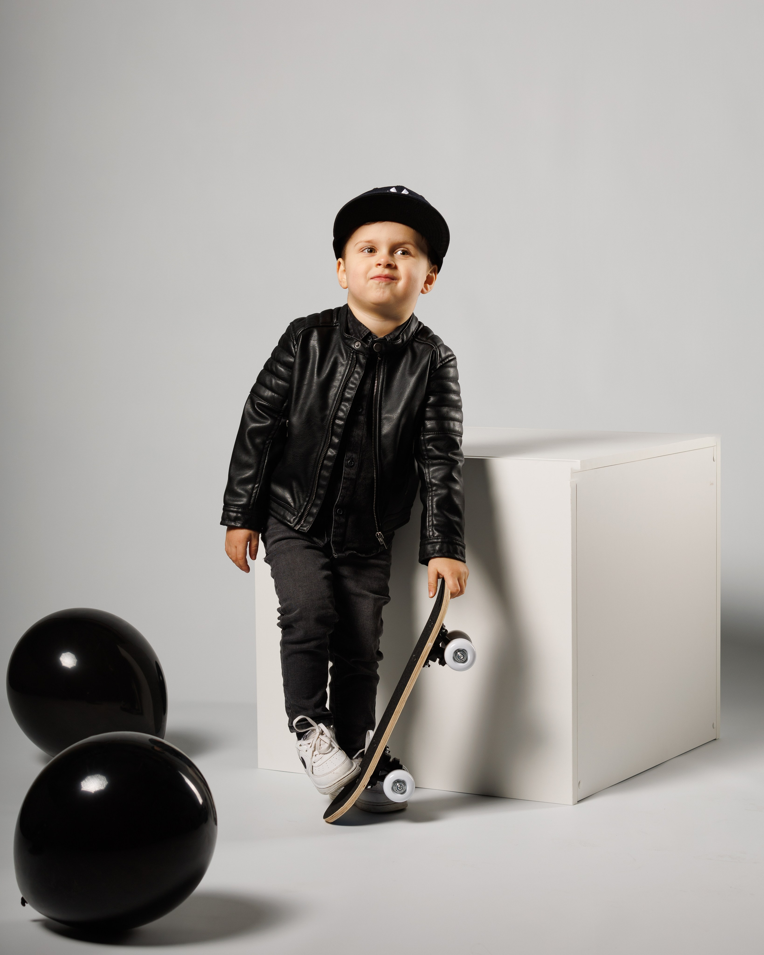 ValStudio. Https://valphoto.wfolio.pro/