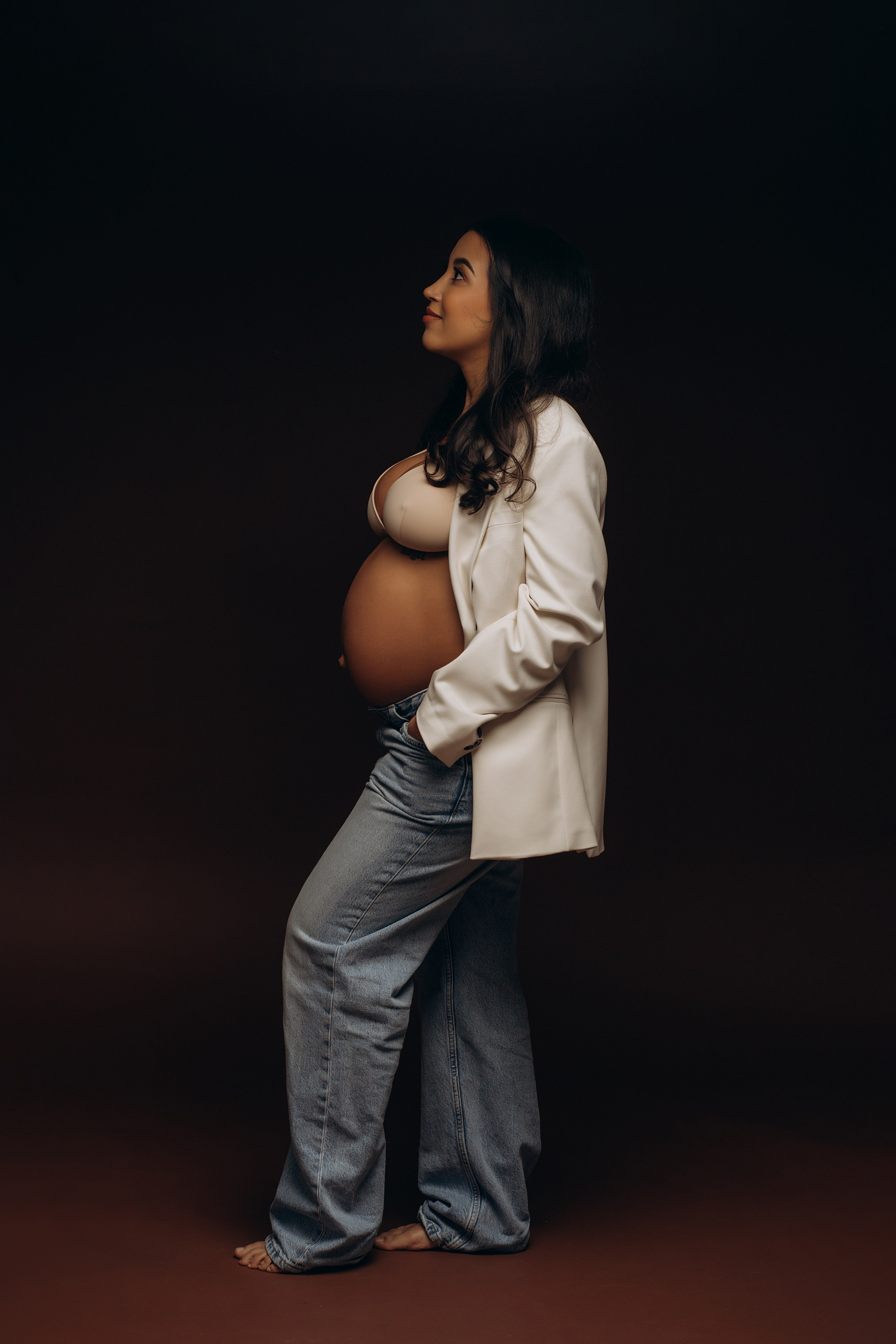 STUDIO: Barbara. Maternity/Love story/Wedding photographer