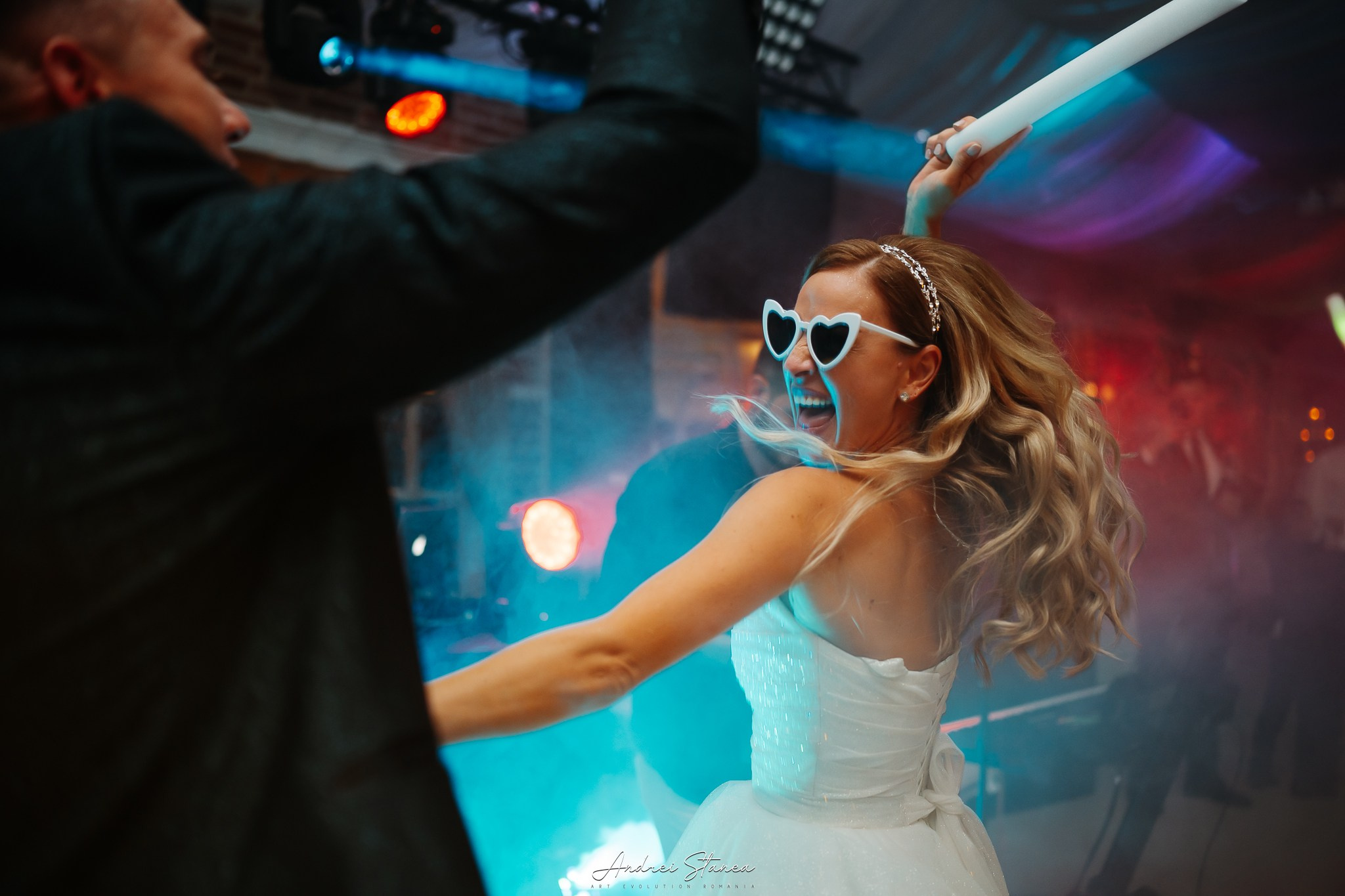 Vio & Adi. Andrei Stanea