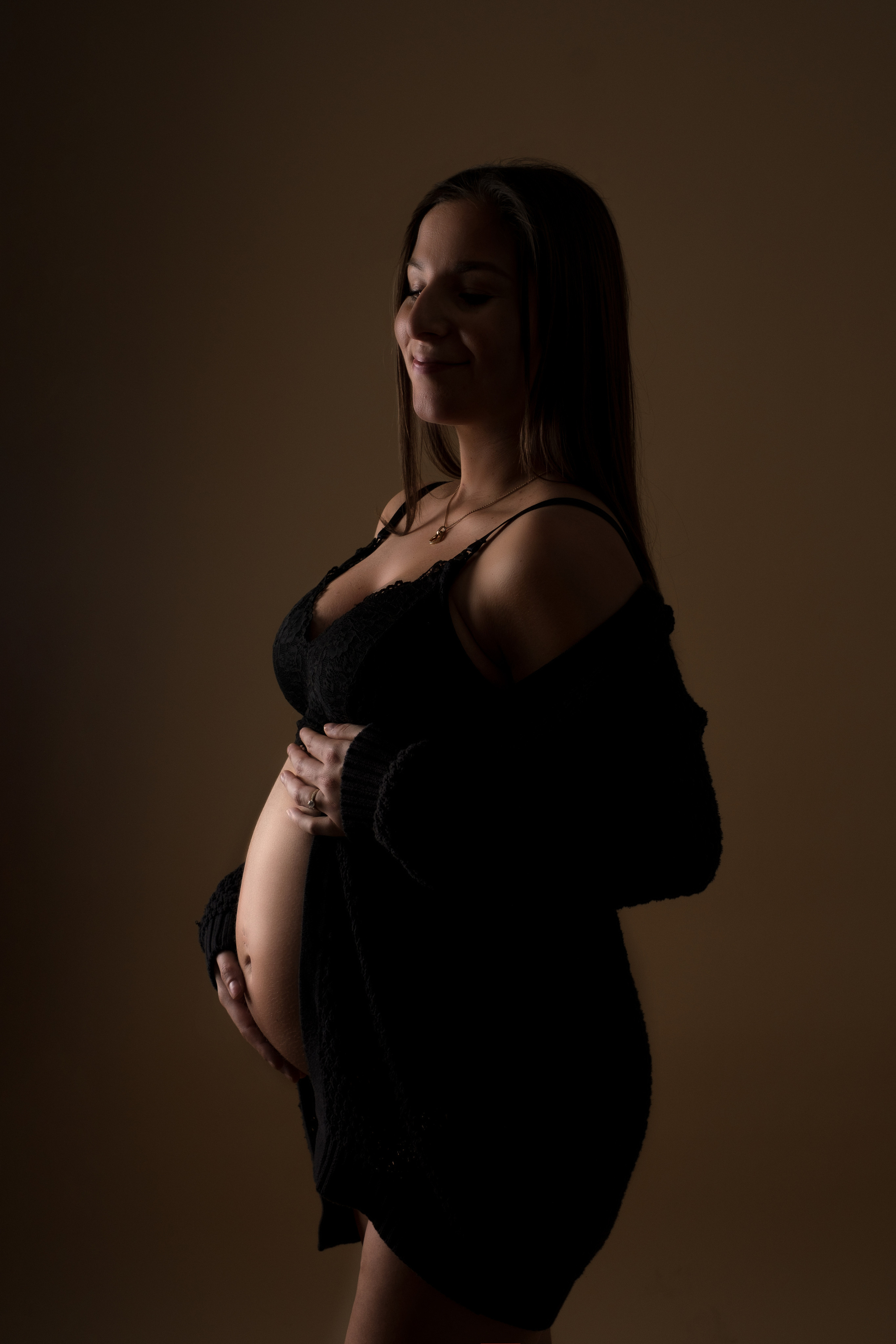Babybauch. Neugeborene, Baby und Familien Fotografie im Raum Neuss-Düsseldorf
