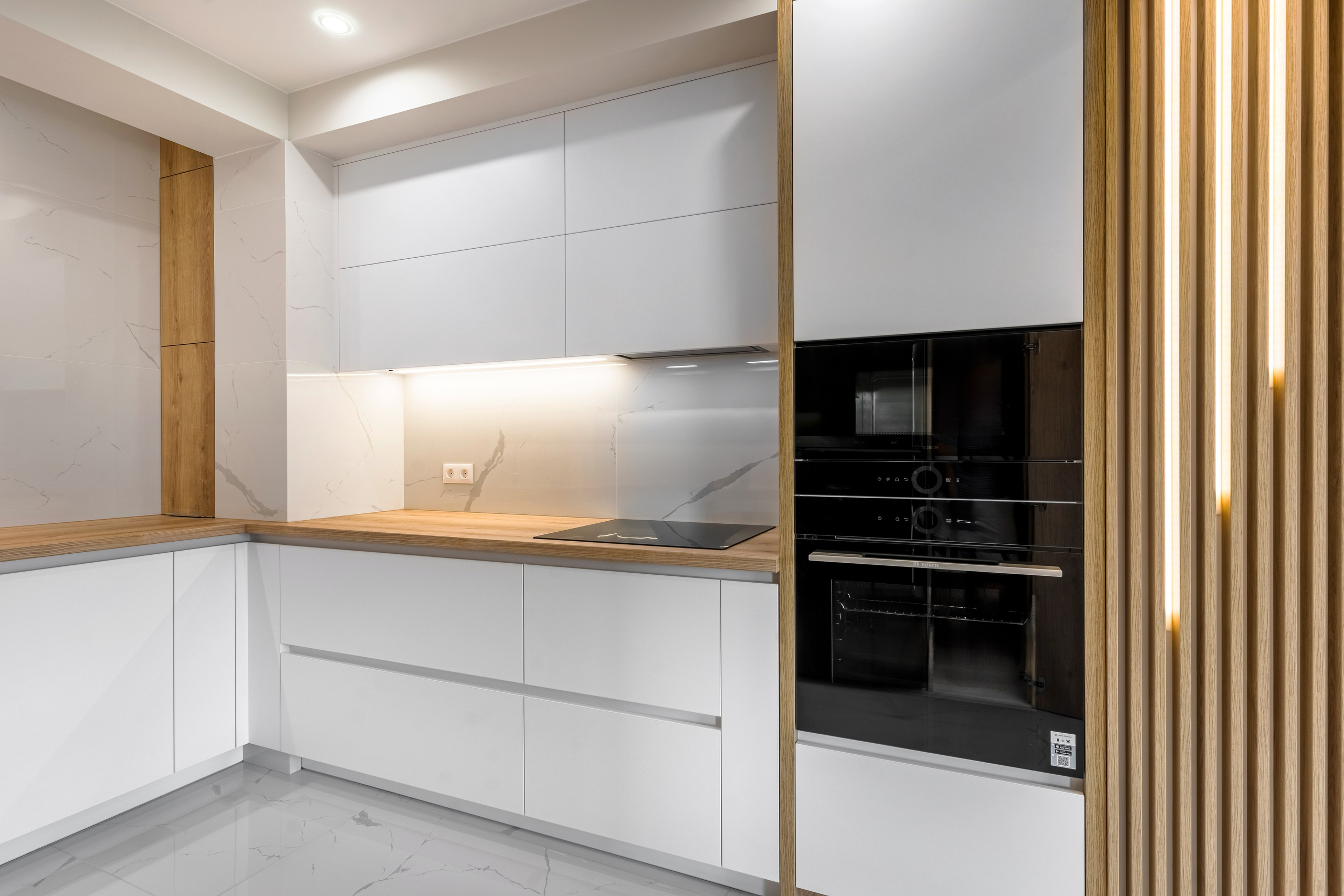 Мебели Русев-цялостно обзавеждане на три етажен семеен дом. Професионален фотограф в Пловдив и областта