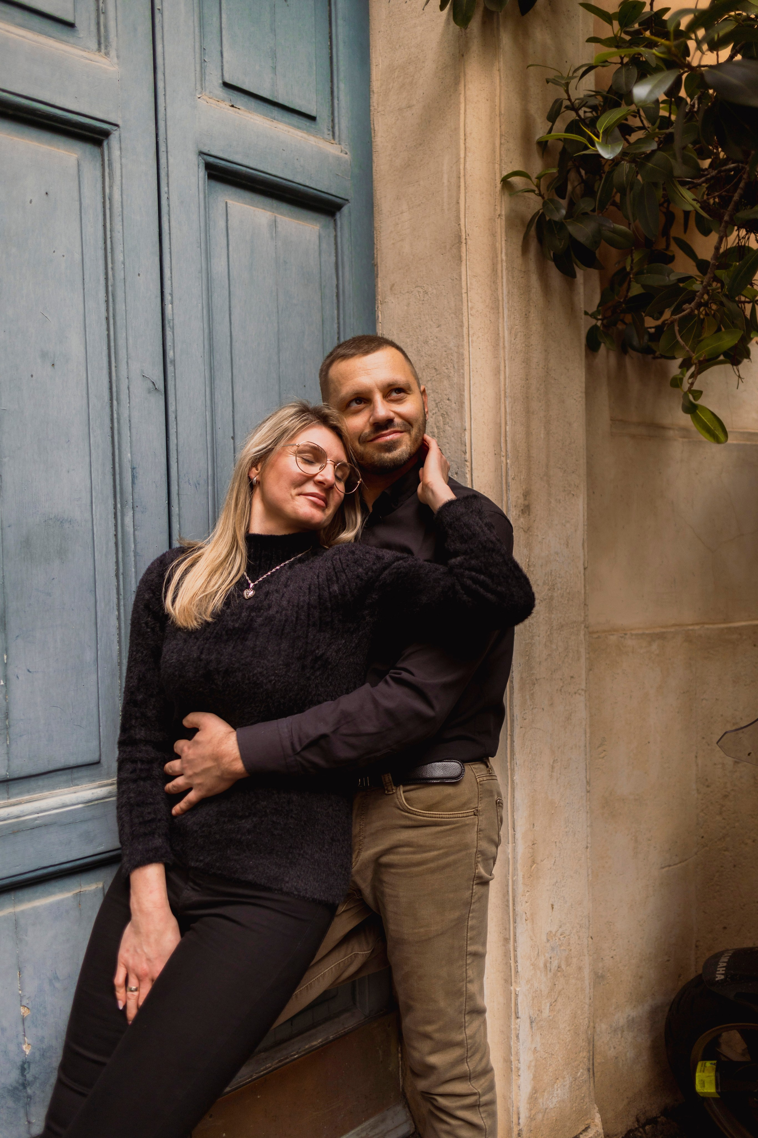 LOVE STORY. Hi! My name is Irena, and I’m a professional photographer specializing in family photography, love stories, and individual photoshoots